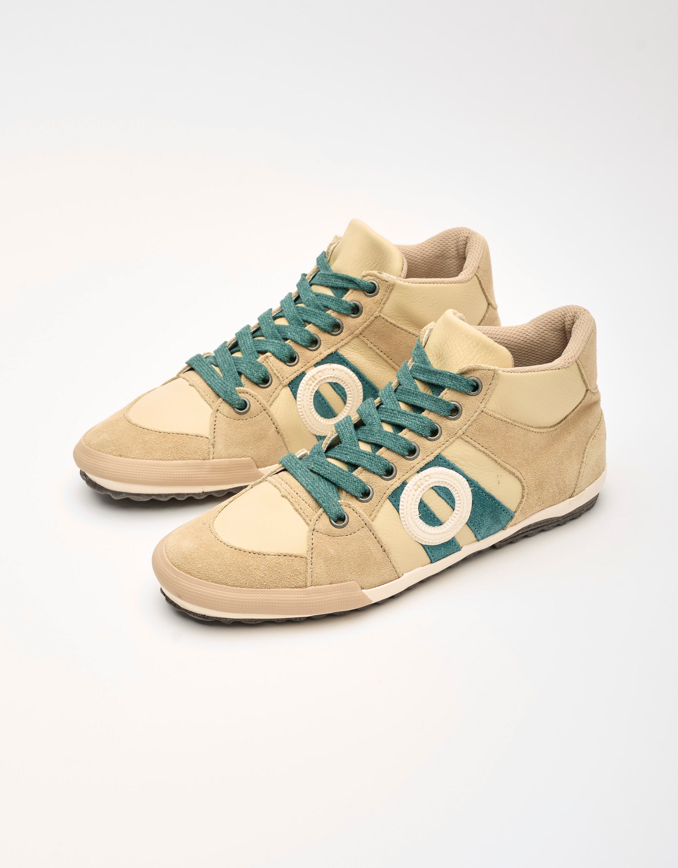 נעלי נשים - Aro - סניקרס גבוהות מעור  IDO - אבן1