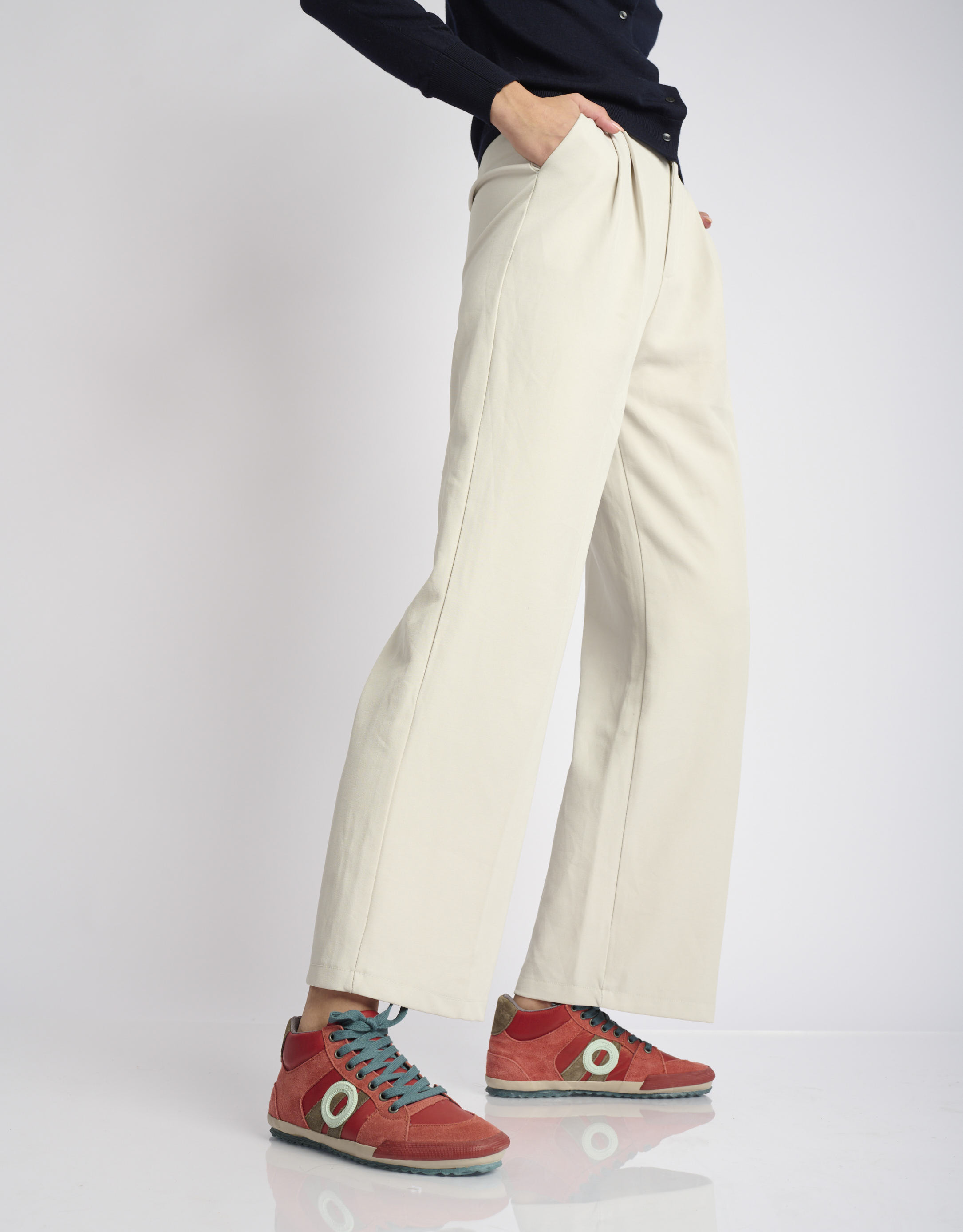 נעלי נשים - Aro - סניקרס גבוהות מעור  IDO - אדום2