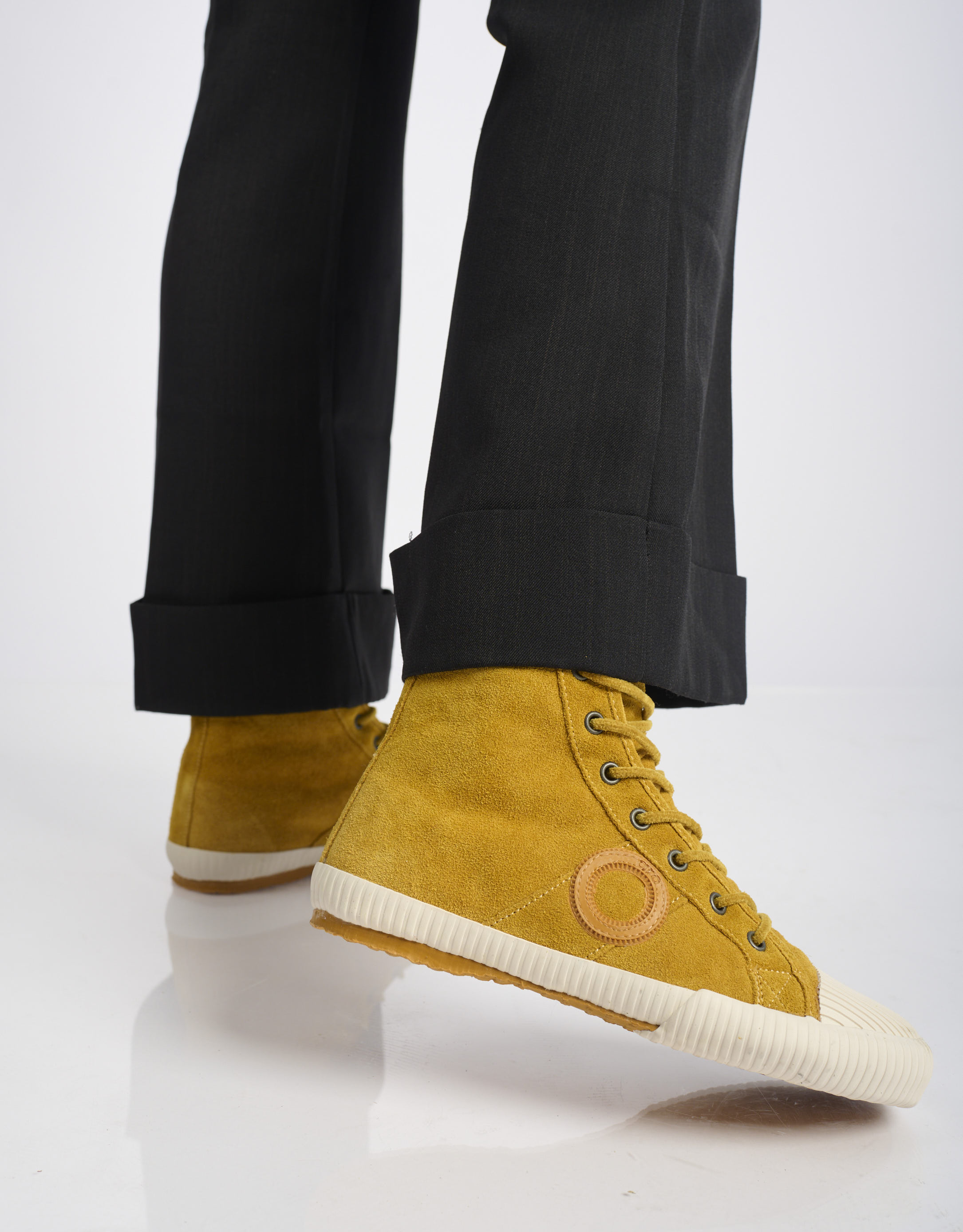 נעלי נשים - Aro - סניקרס גבוהות CHARLIE - צהוב1