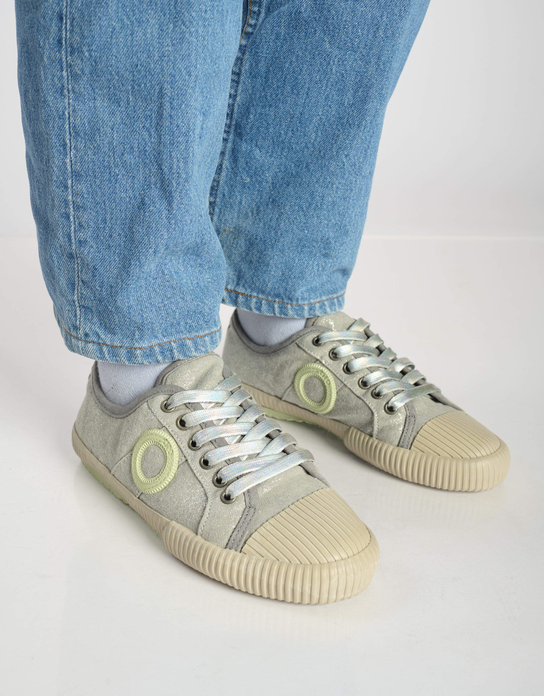 נעלי נשים - Aro - סניקרס מנצנצות CHARLIE - אפור3