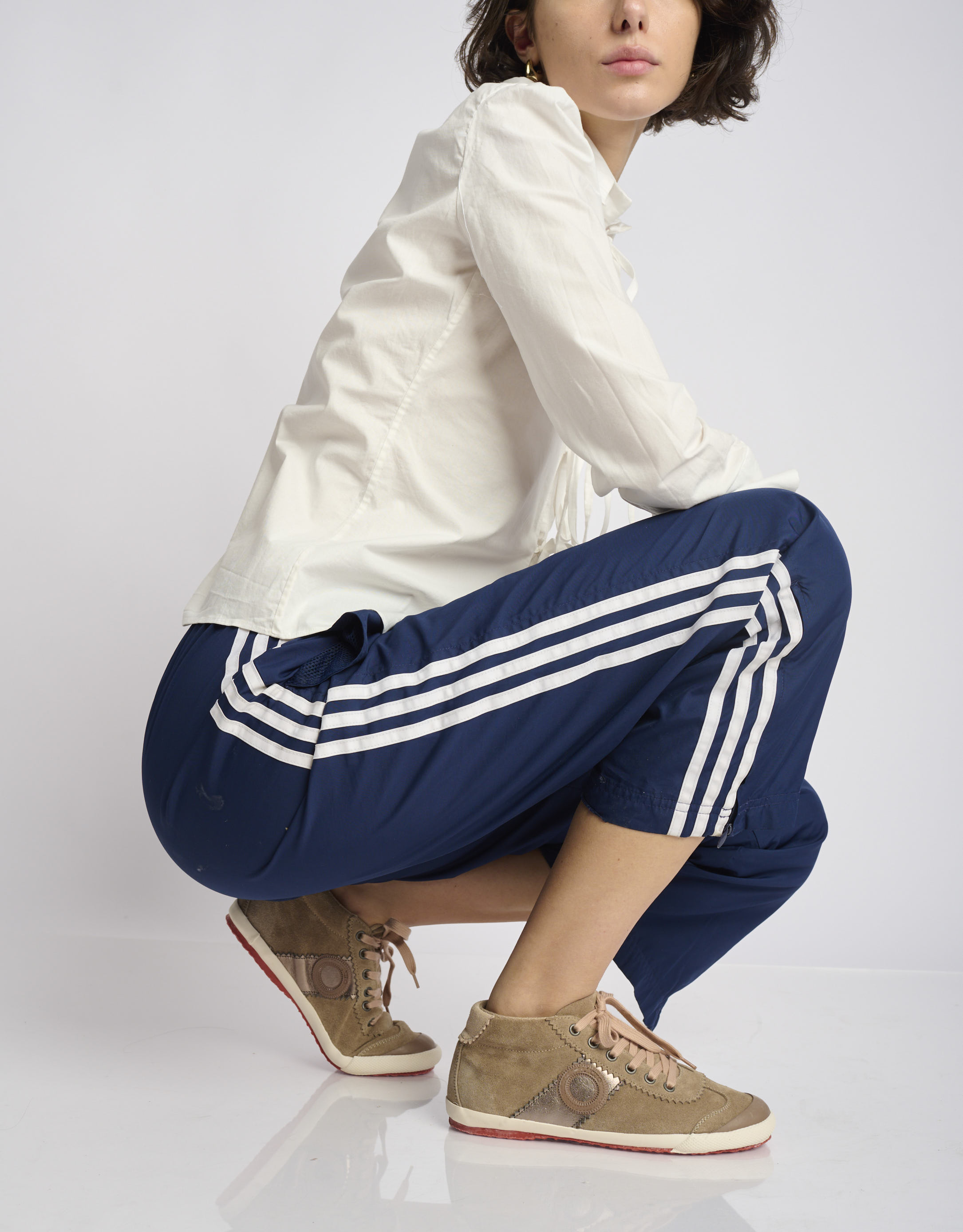 נעלי נשים - Aro - סניקרס זמש גבוהות RAY - חום בהיר1