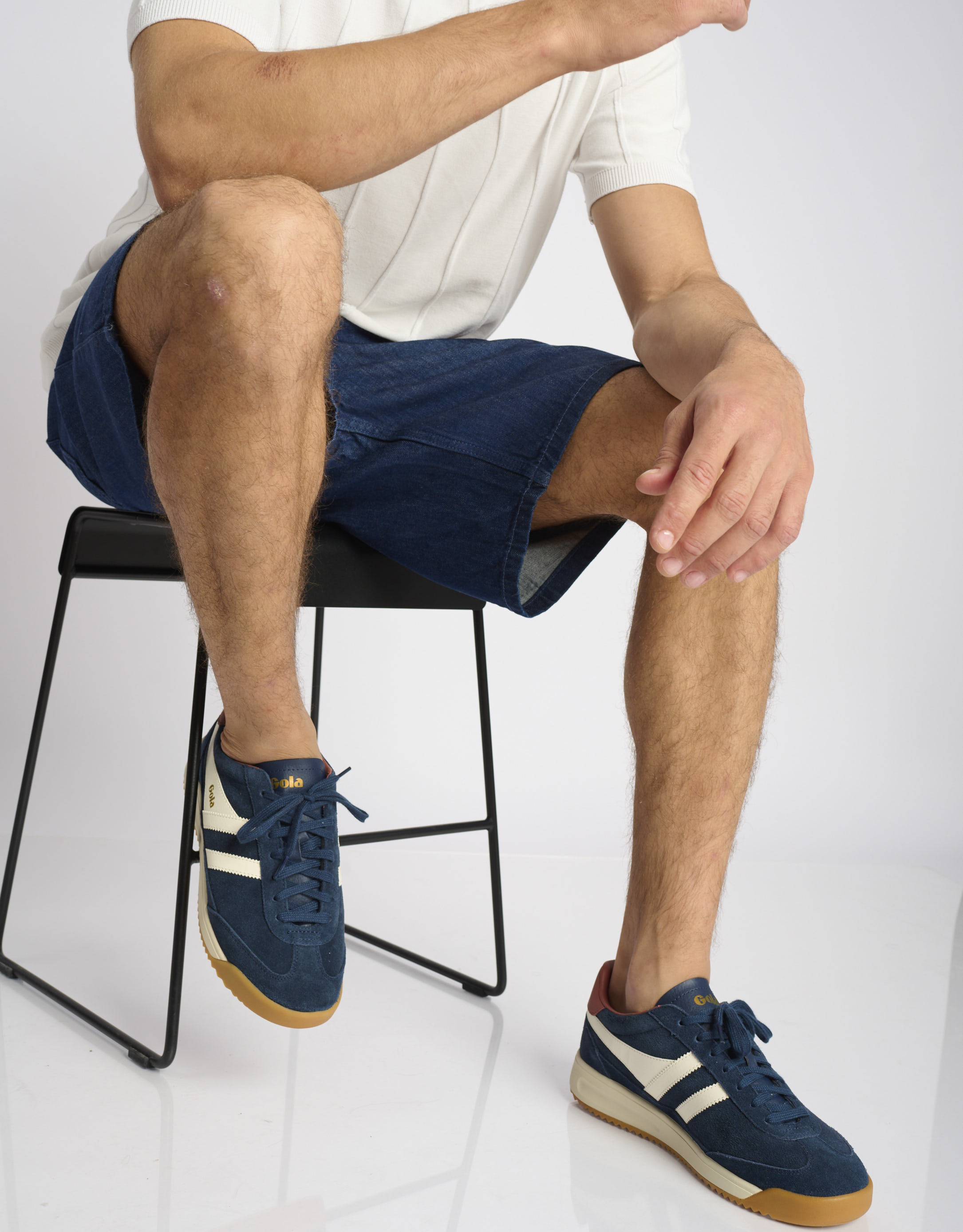 נעלי גברים - Gola - סניקרס זמש TORNADO 88 - כחול4