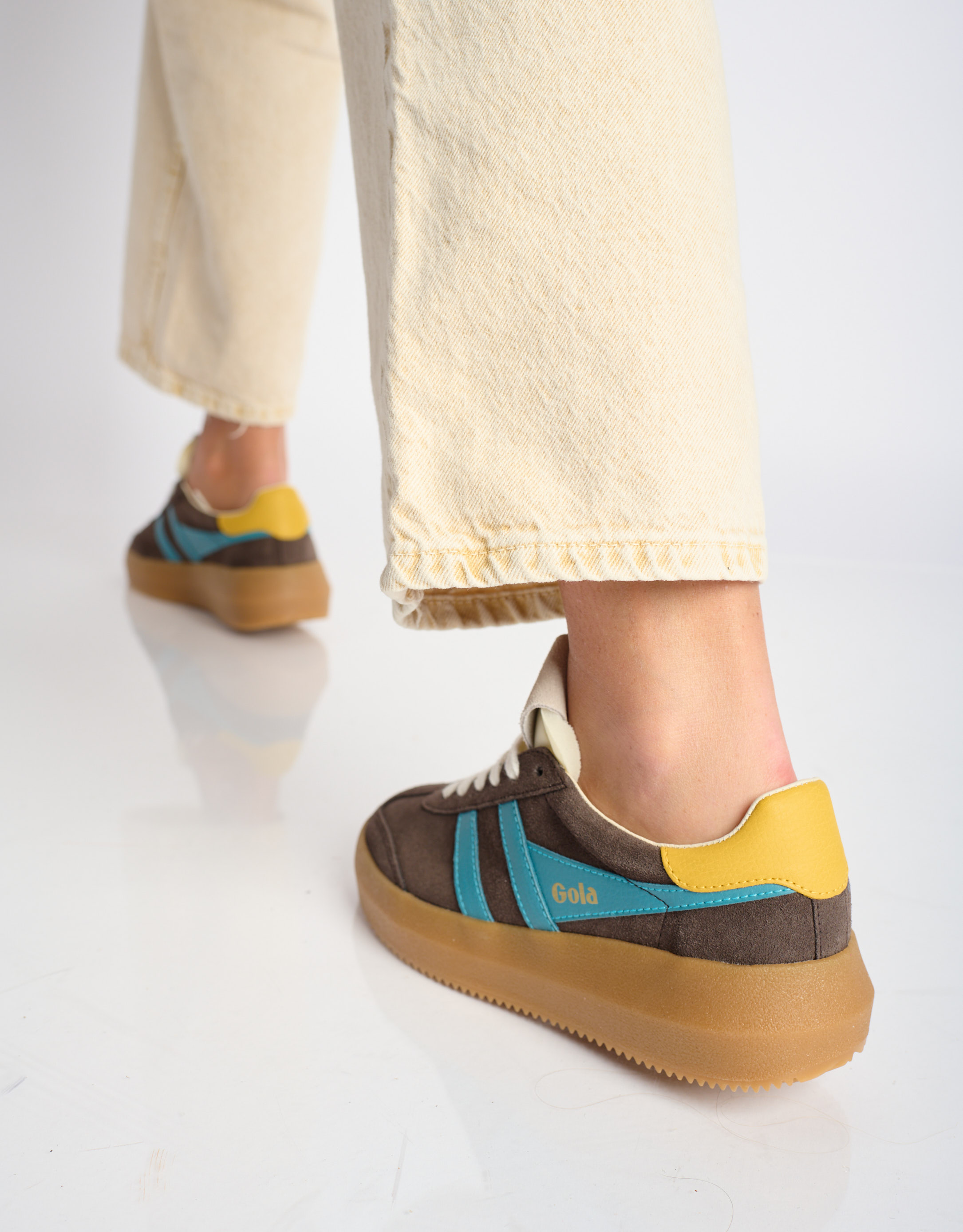 נעלי נשים - Gola - סניקרס זמש ATHENA - חום   כחול3
