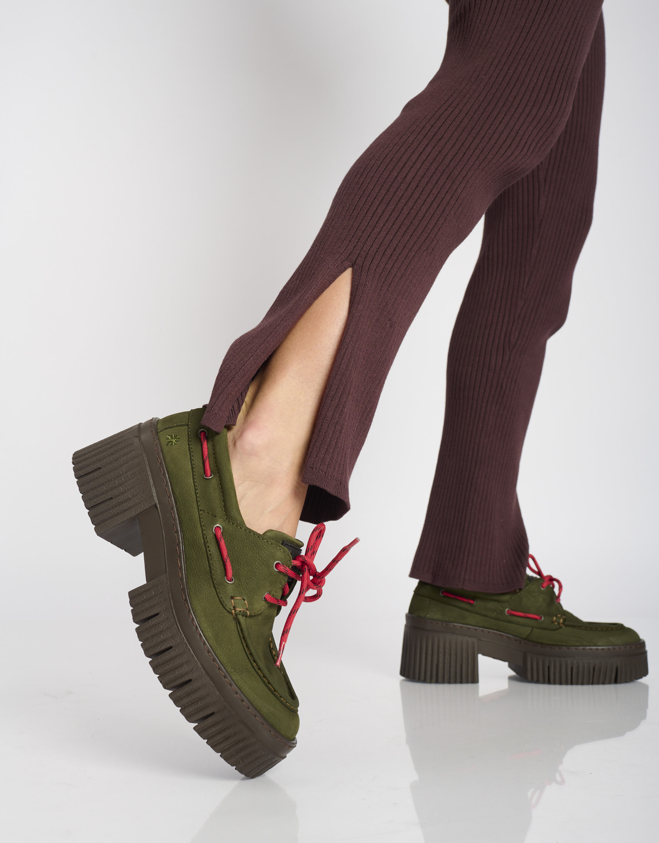 נעלי נשים - Art - נעלי מוקסין עם שרוך YORK - חאקי1