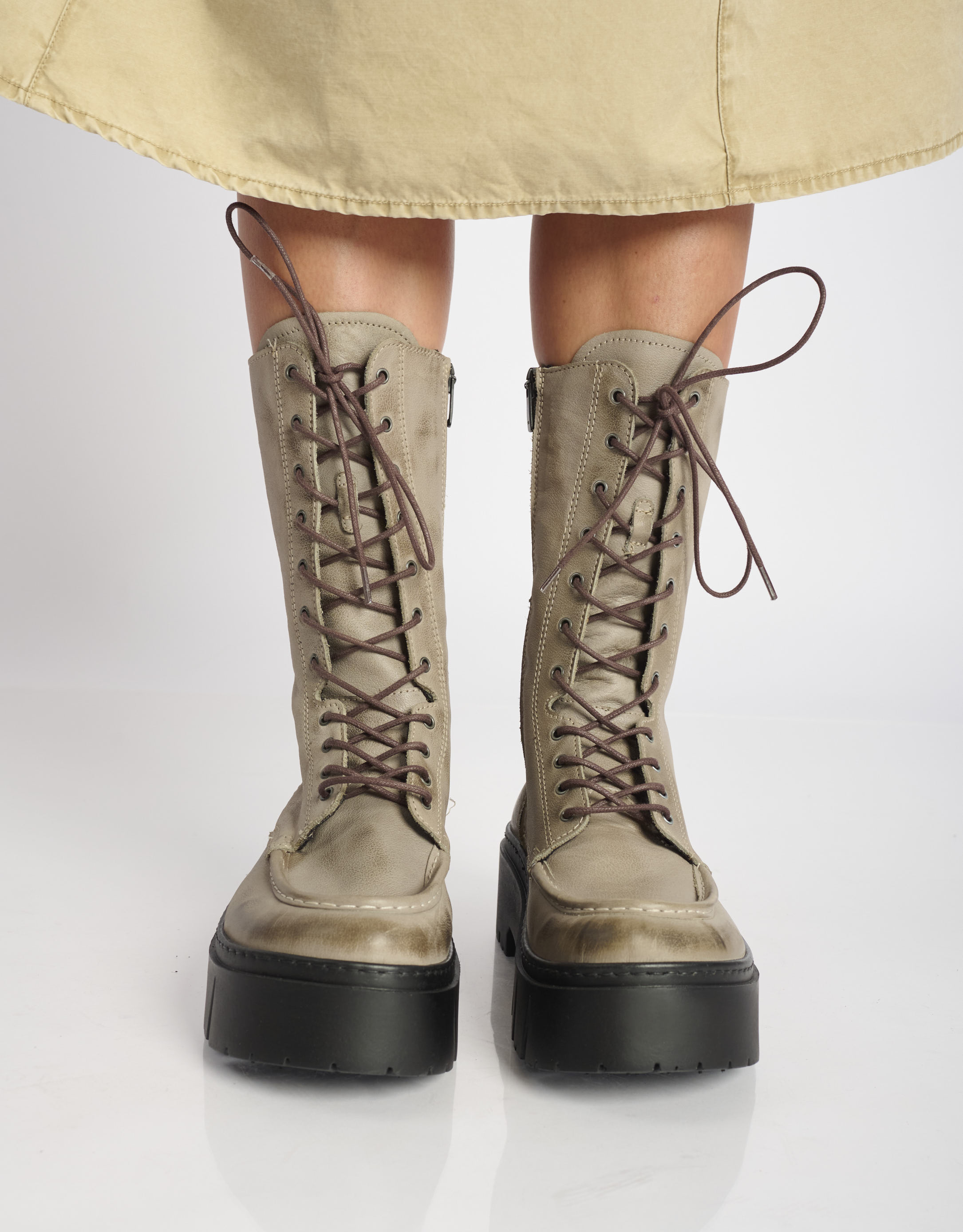 נעלי נשים - Art - מגפיים עם שרוכים LEEDS - אפור3