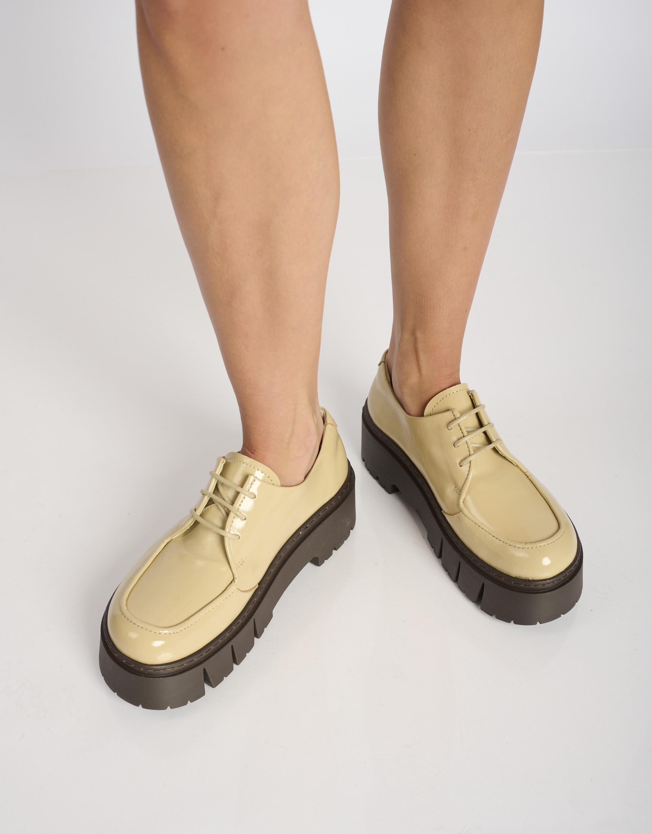 נעלי נשים - Art - נעלי פלטפורמה LEEDS - אופוויט4