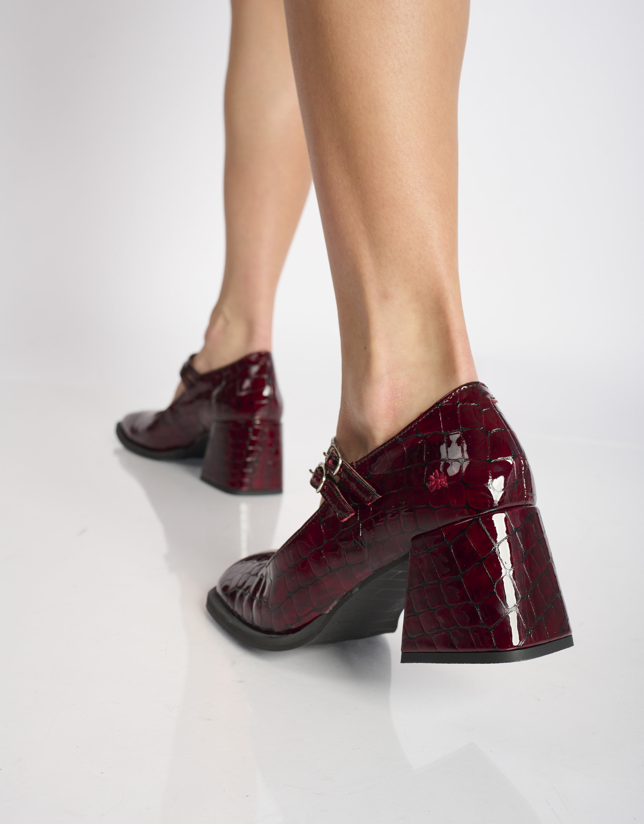 נעלי נשים - Art - נעלי בובה עם עקב VERONA - בורדו4