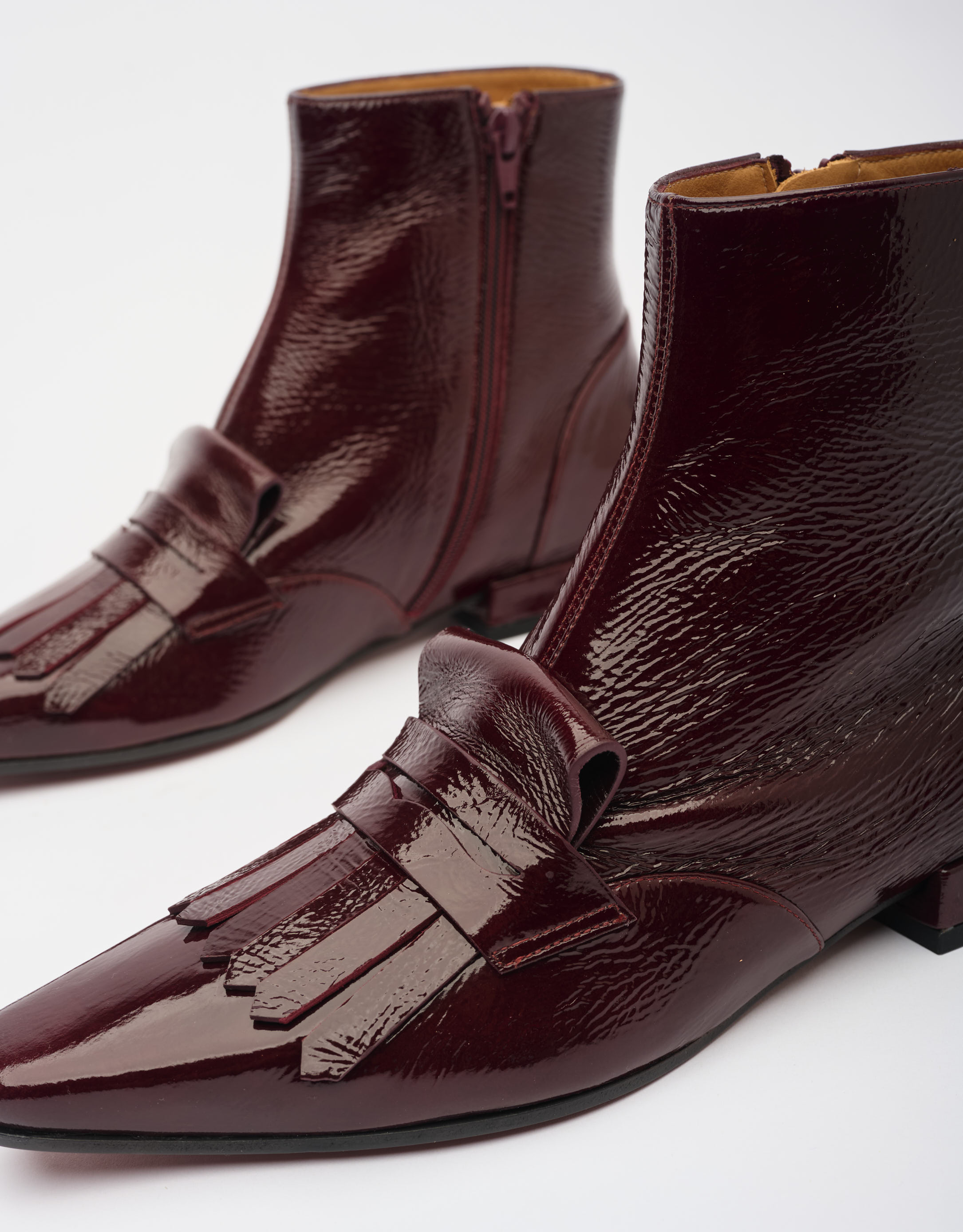 נעלי נשים - Chie Mihara - מגפונים שטוחים GATUSA - בורדו3