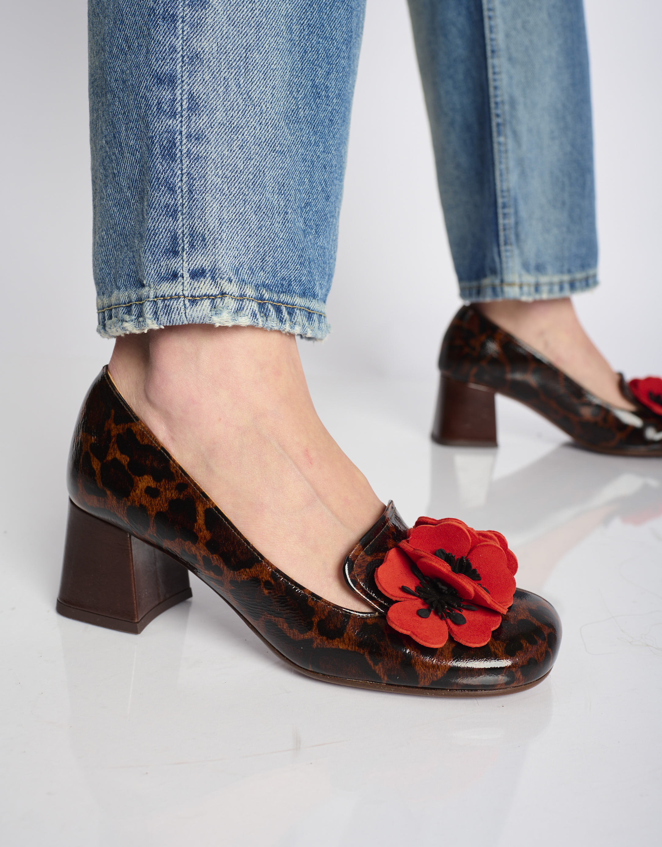 נעלי נשים - Chie Mihara - נעלי עקב MUKAI - נמר3