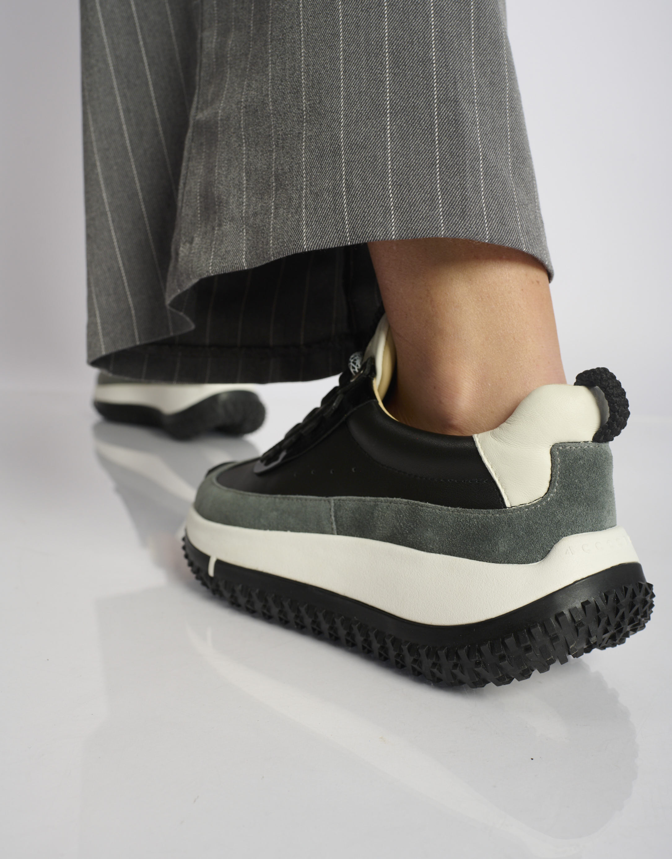 נעלי נשים - 4CCCCEES - סניקרס KAPOK PINTO - שחור4