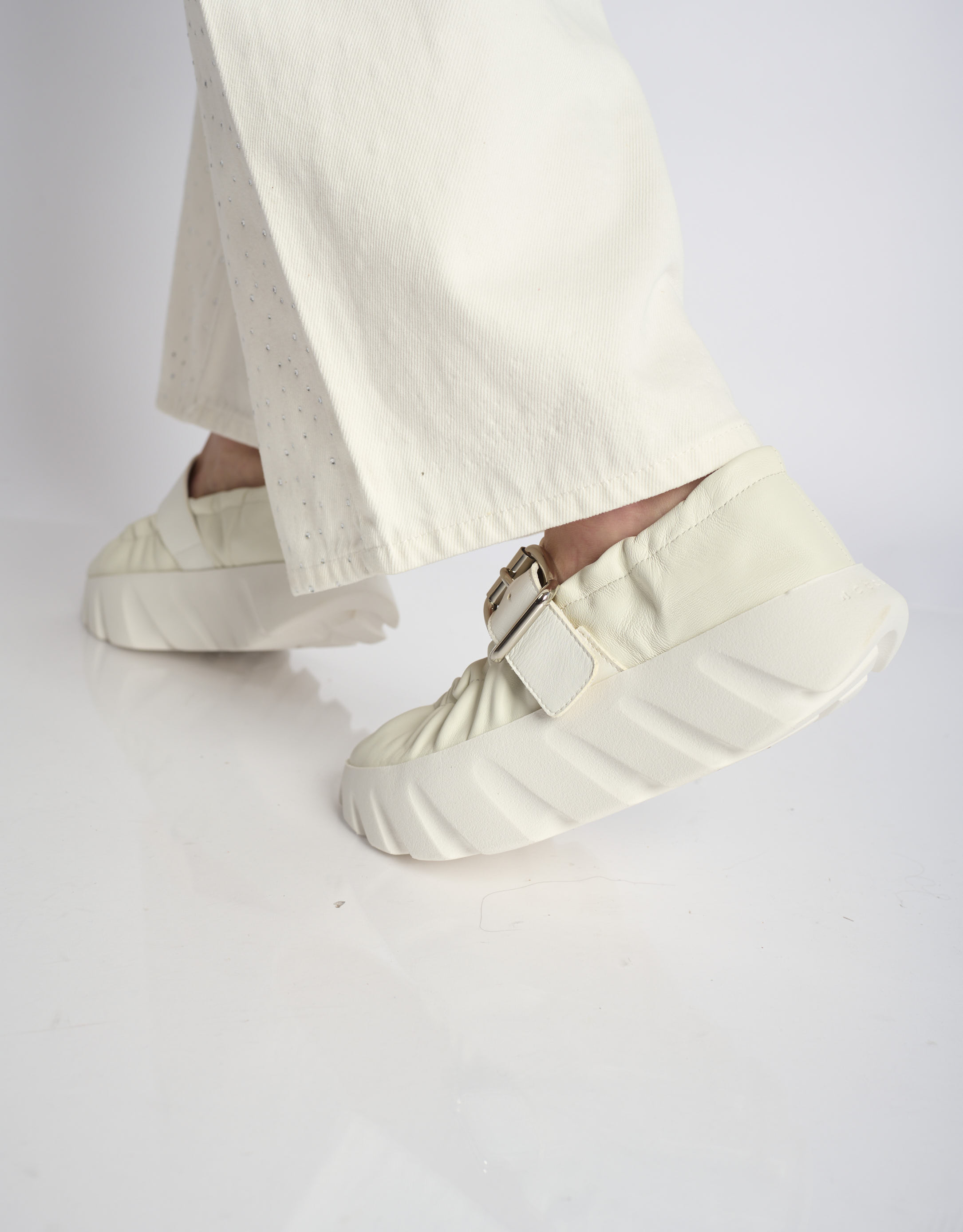 נעלי נשים - 4CCCCEES - נעלי בובה TURA COVE - לבן4