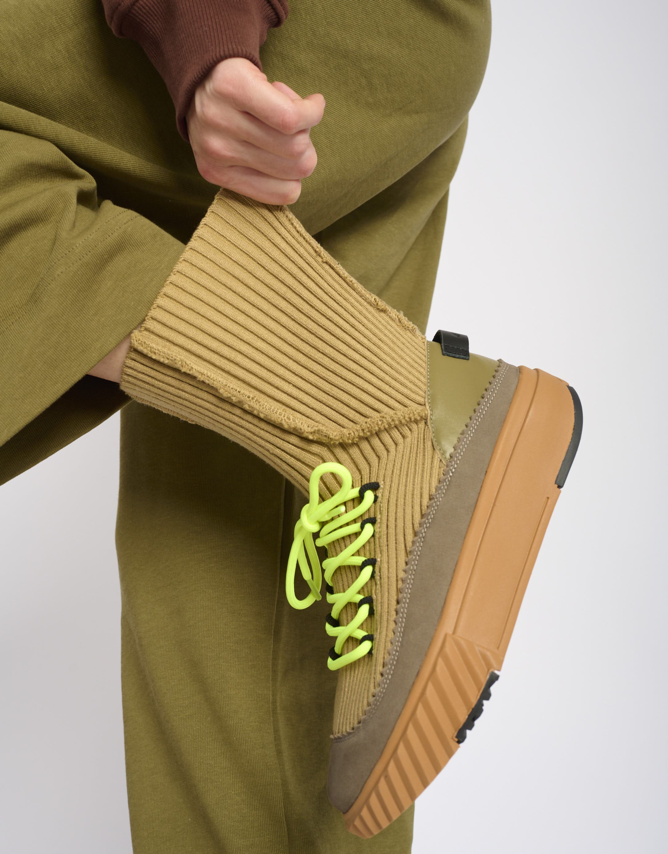 נעלי נשים - 4CCCCEES - מגפיים RAY ASPER - חאקי1