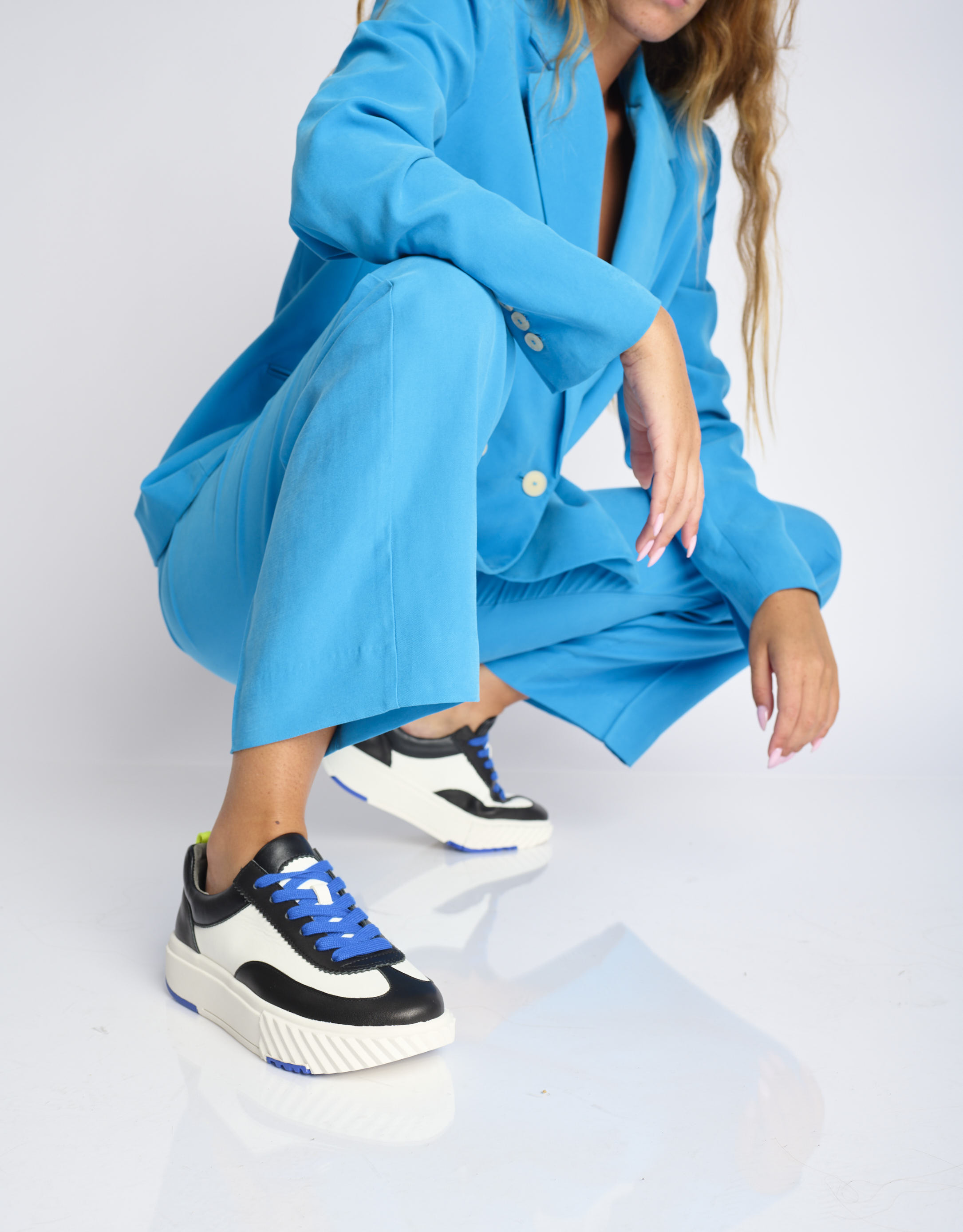 נעלי נשים - 4CCCCEES - סניקרס עור RAY RETA - שחור לבן1