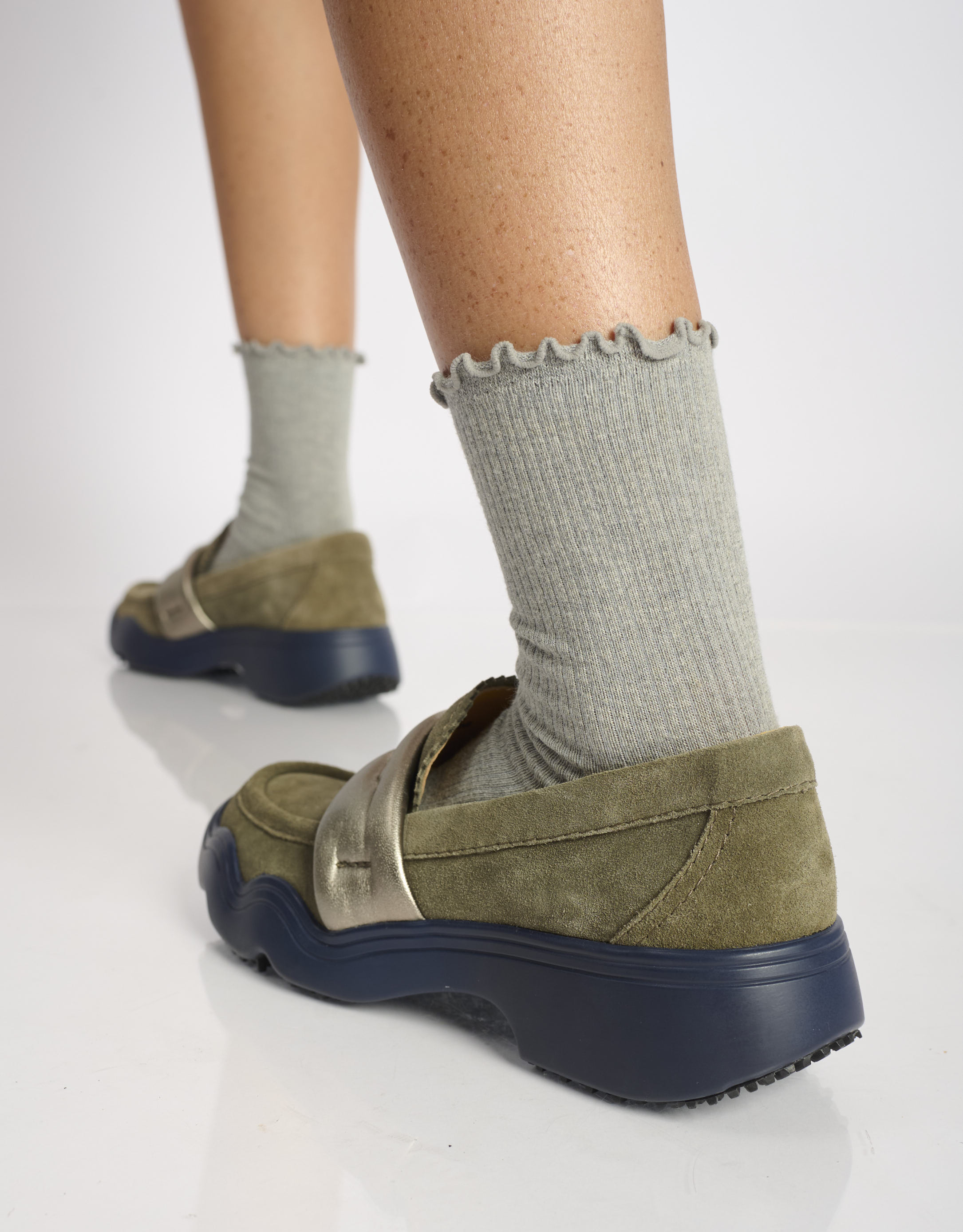 נעלי נשים - 4CCCCEES - נעלי מוקסין SANHO LOA - חאקי4