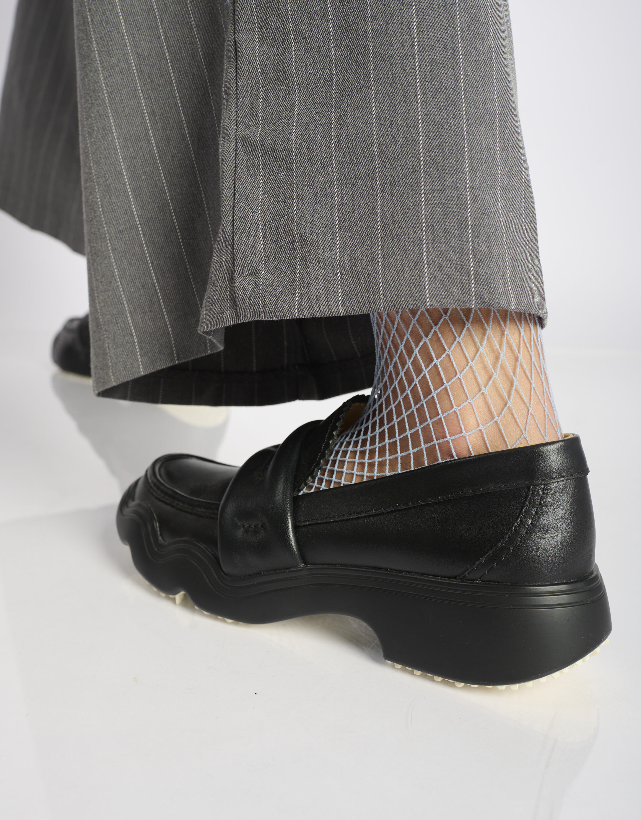 נעלי נשים - 4CCCCEES - נעלי מוקסין SANHO LOA - שחור4