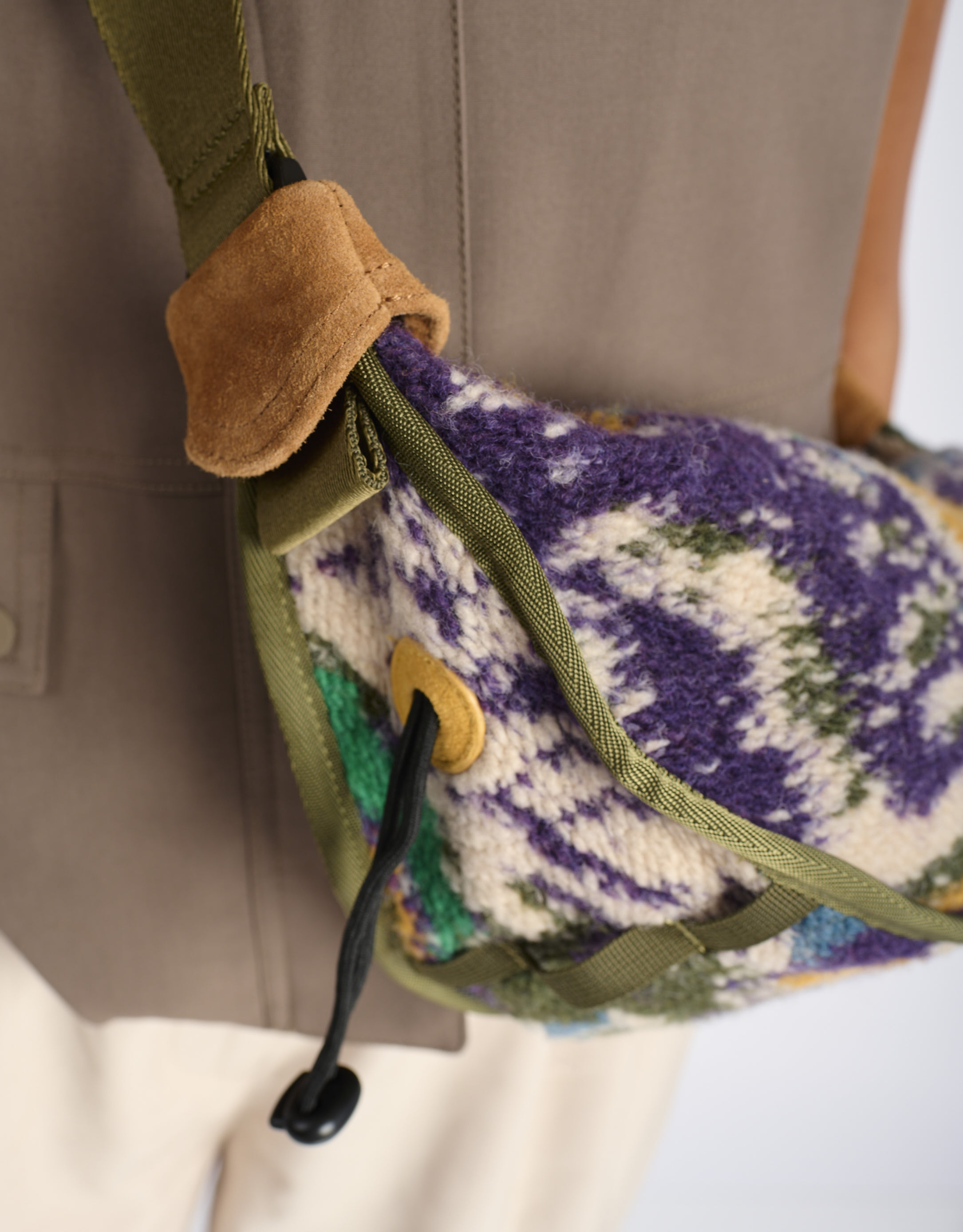 נעלי גברים - Flower Mountain - תיק פאוצ' FM - סגול   ירוק4