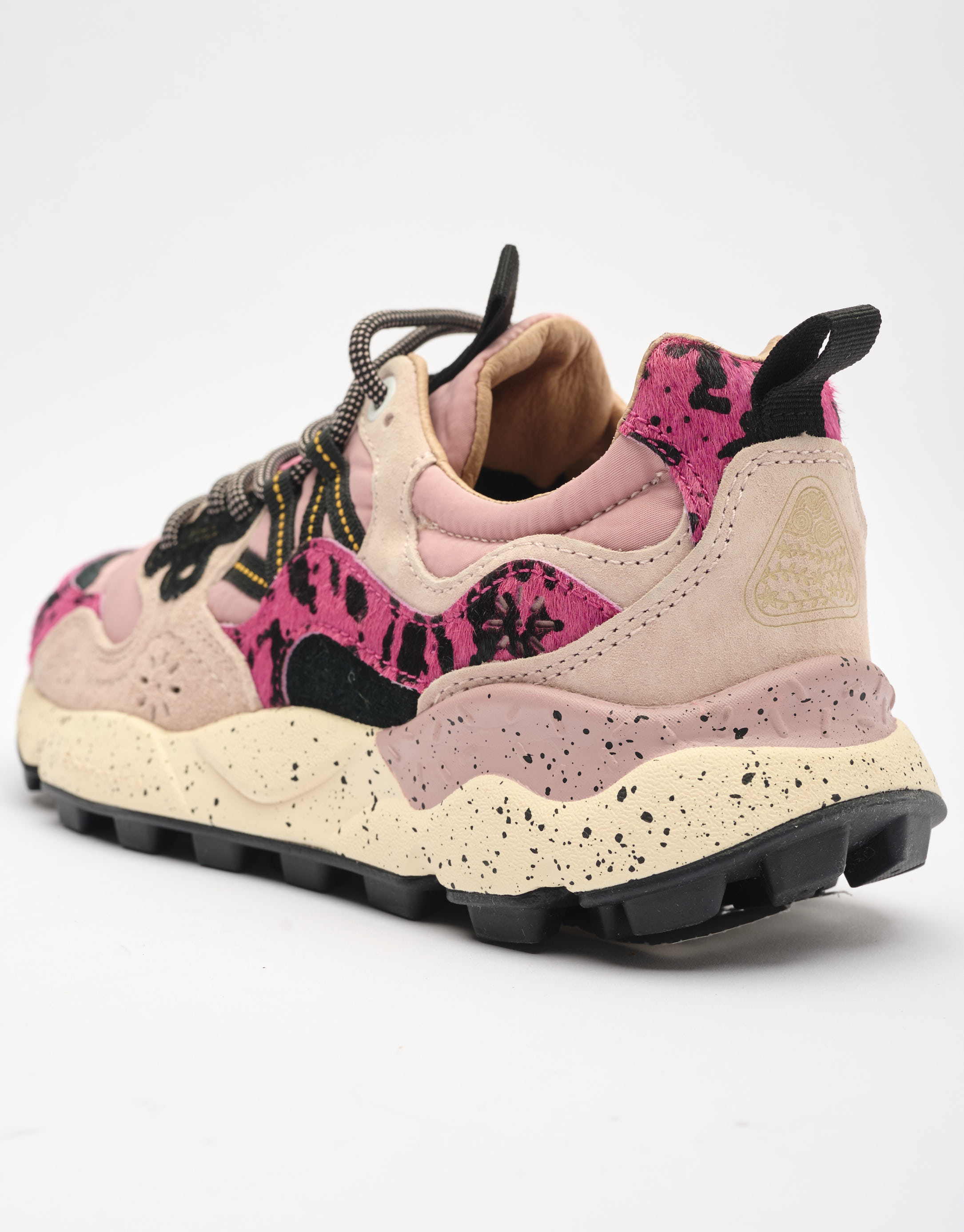 נעלי נשים - Flower Mountain - סניקרס מנומרות YAMANO - ורוד3