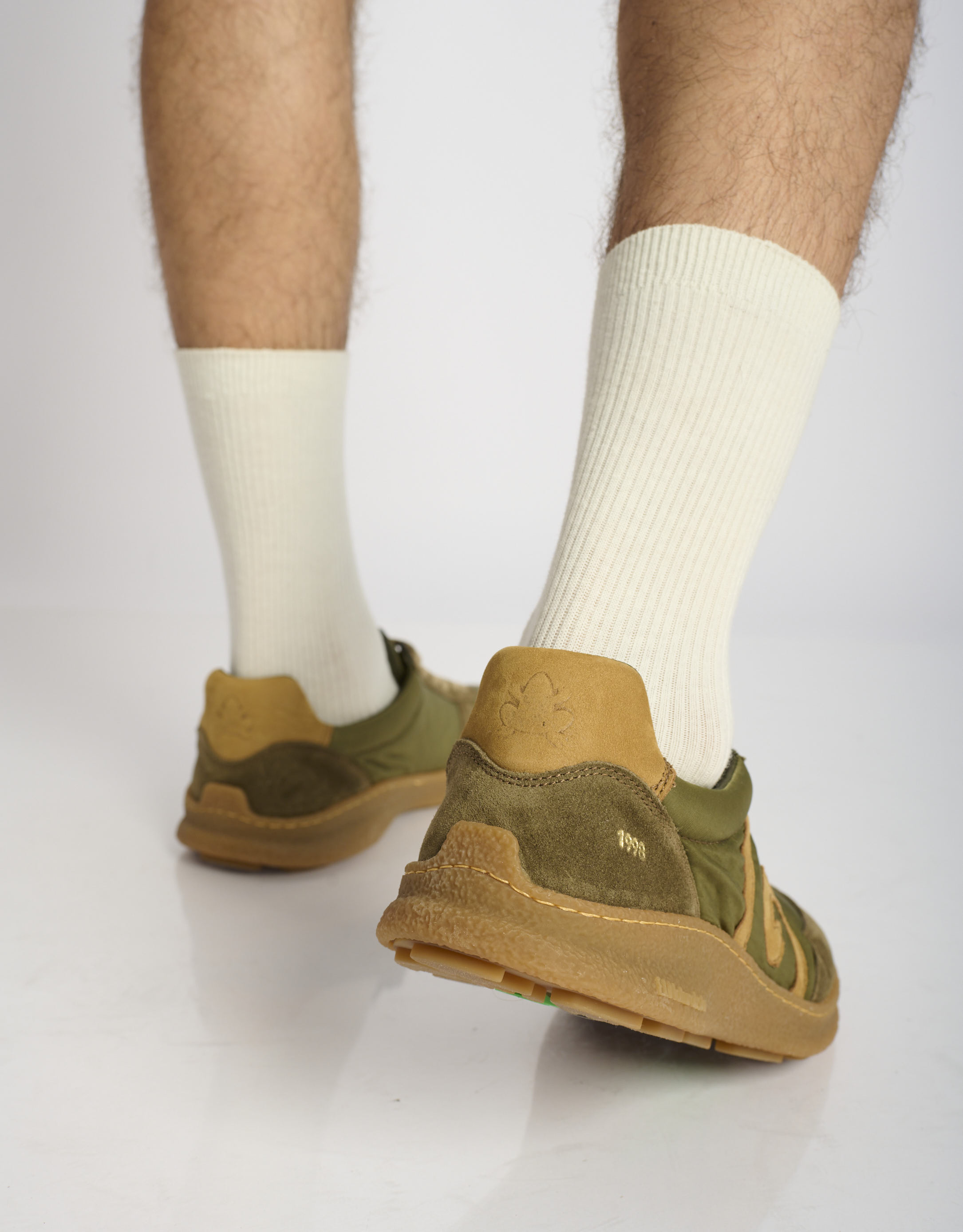 נעלי גברים - El Naturalista - סניקרס OROEL - ירוק3