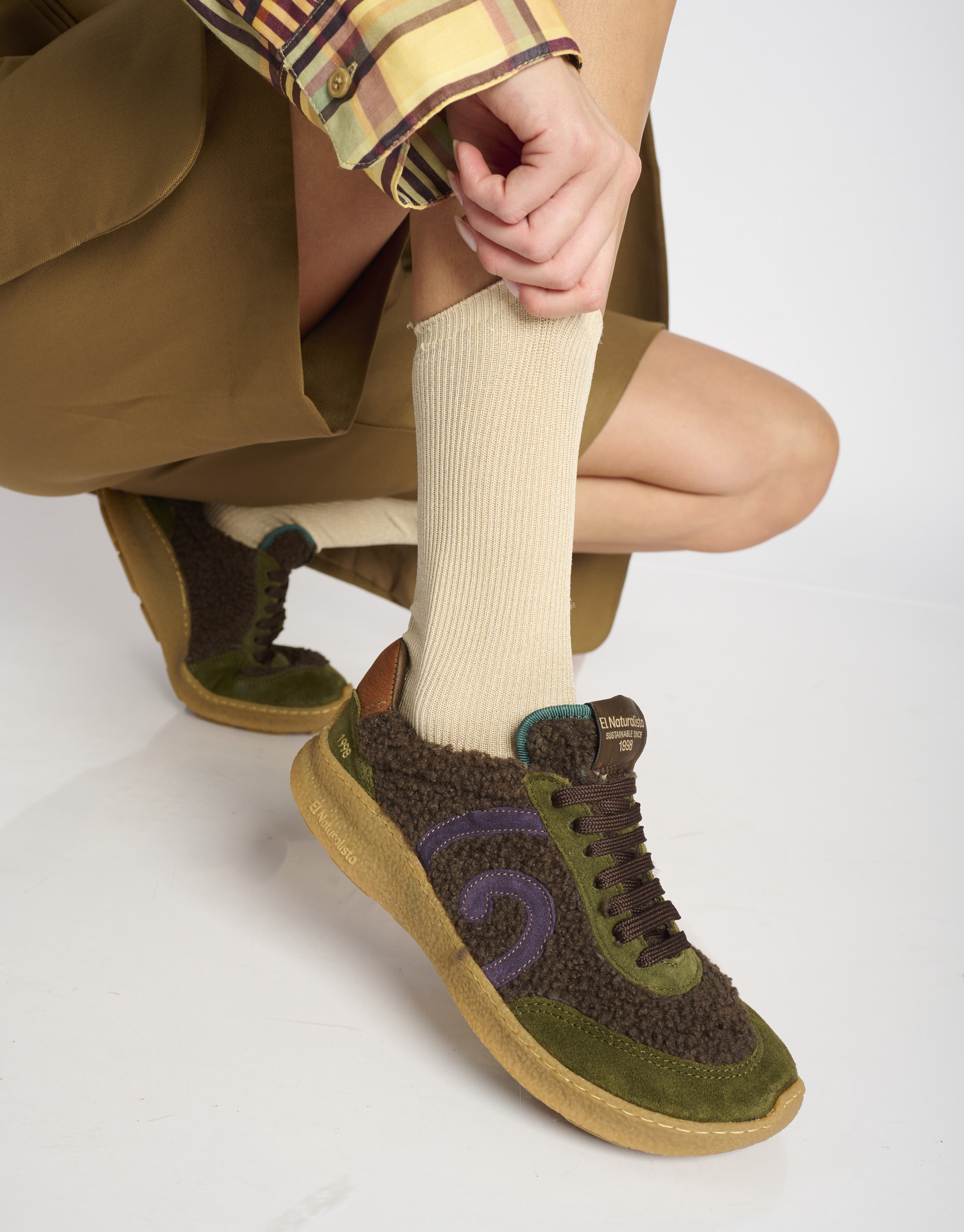 נעלי נשים - El Naturalista - סניקרס OROEL - חום1