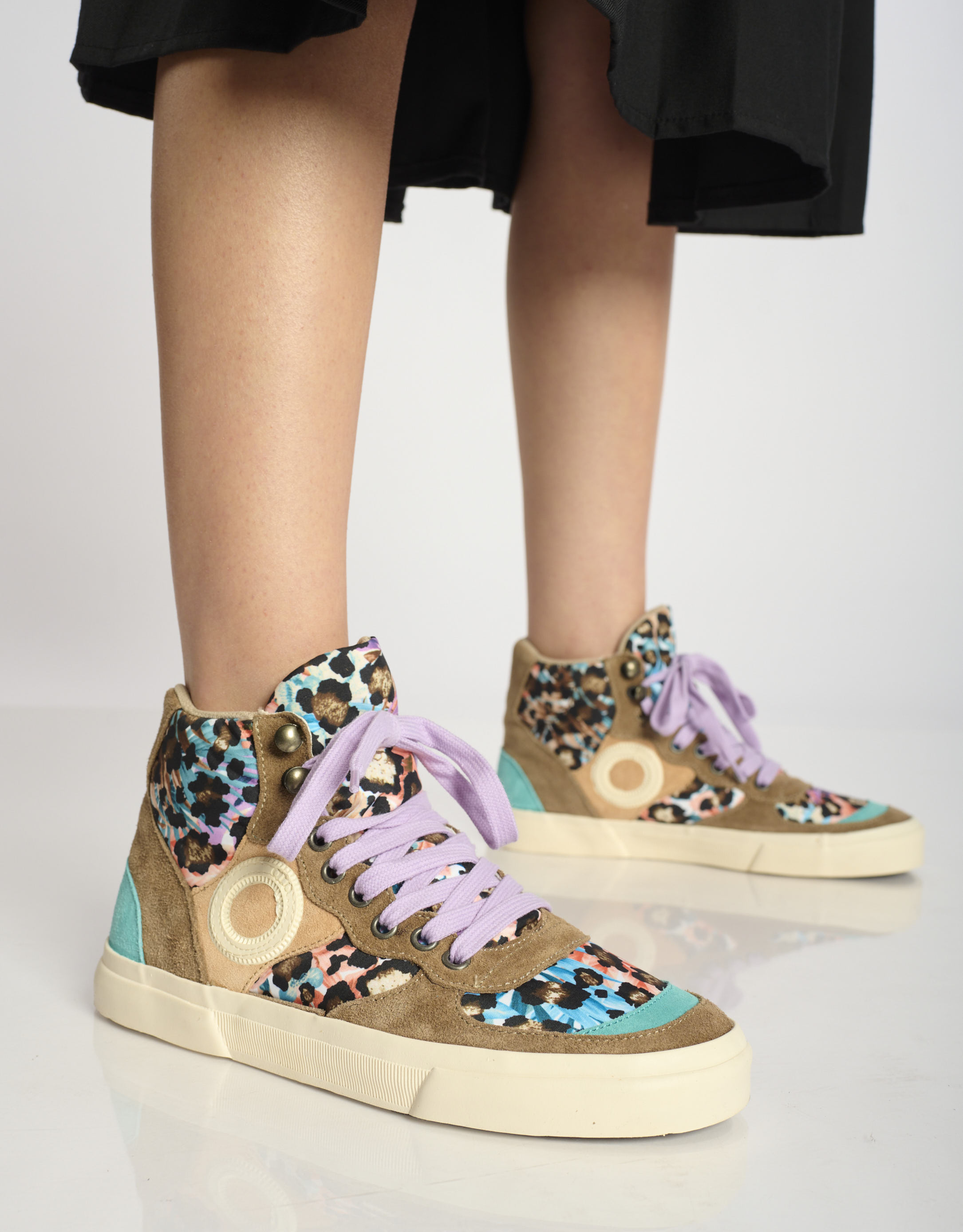 נעלי נשים - Aro - סניקרס גבוהות EMMA - חום4