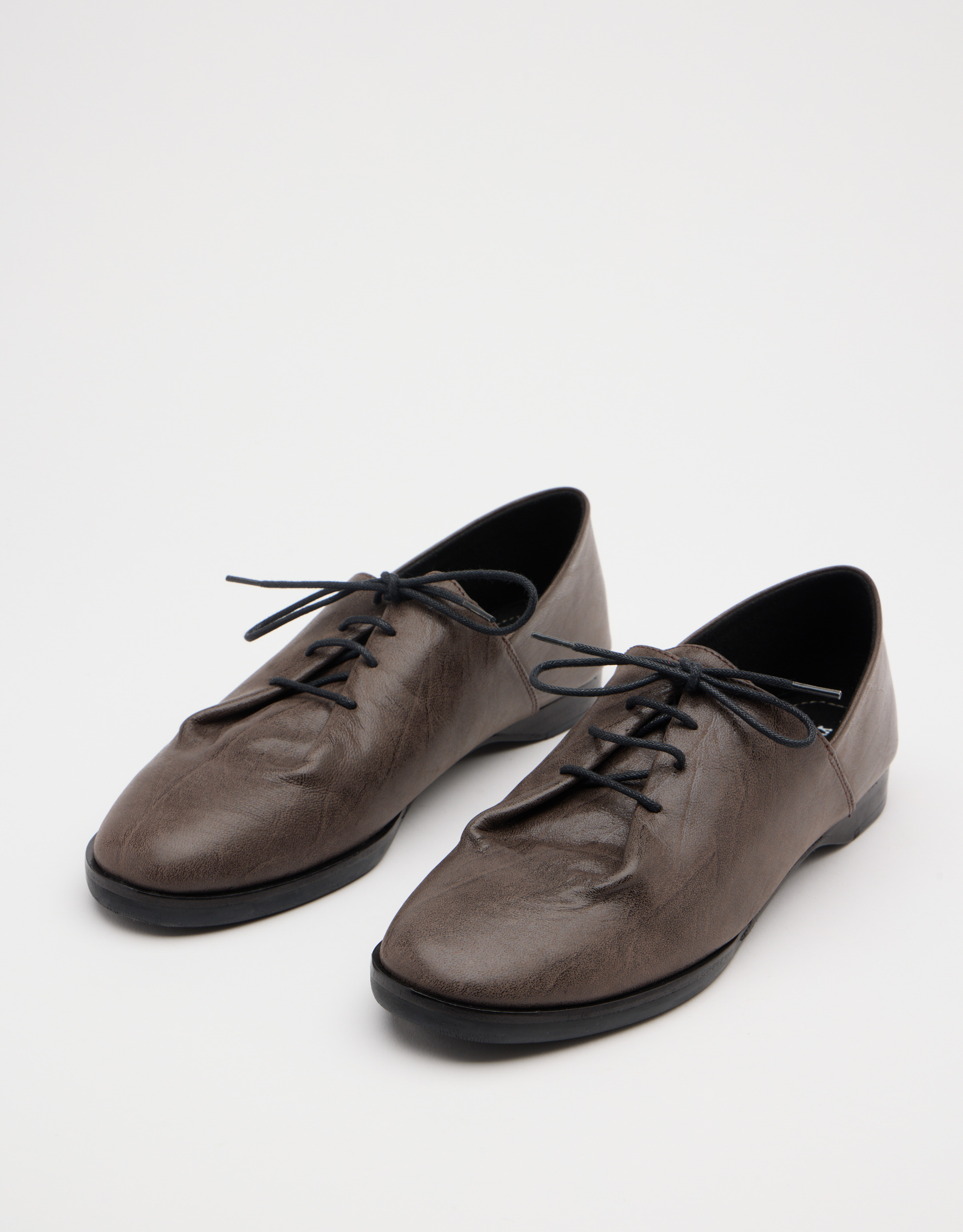 נעלי נשים - Yuko Imanishi - נעליים שטוחות FUKU - חום1