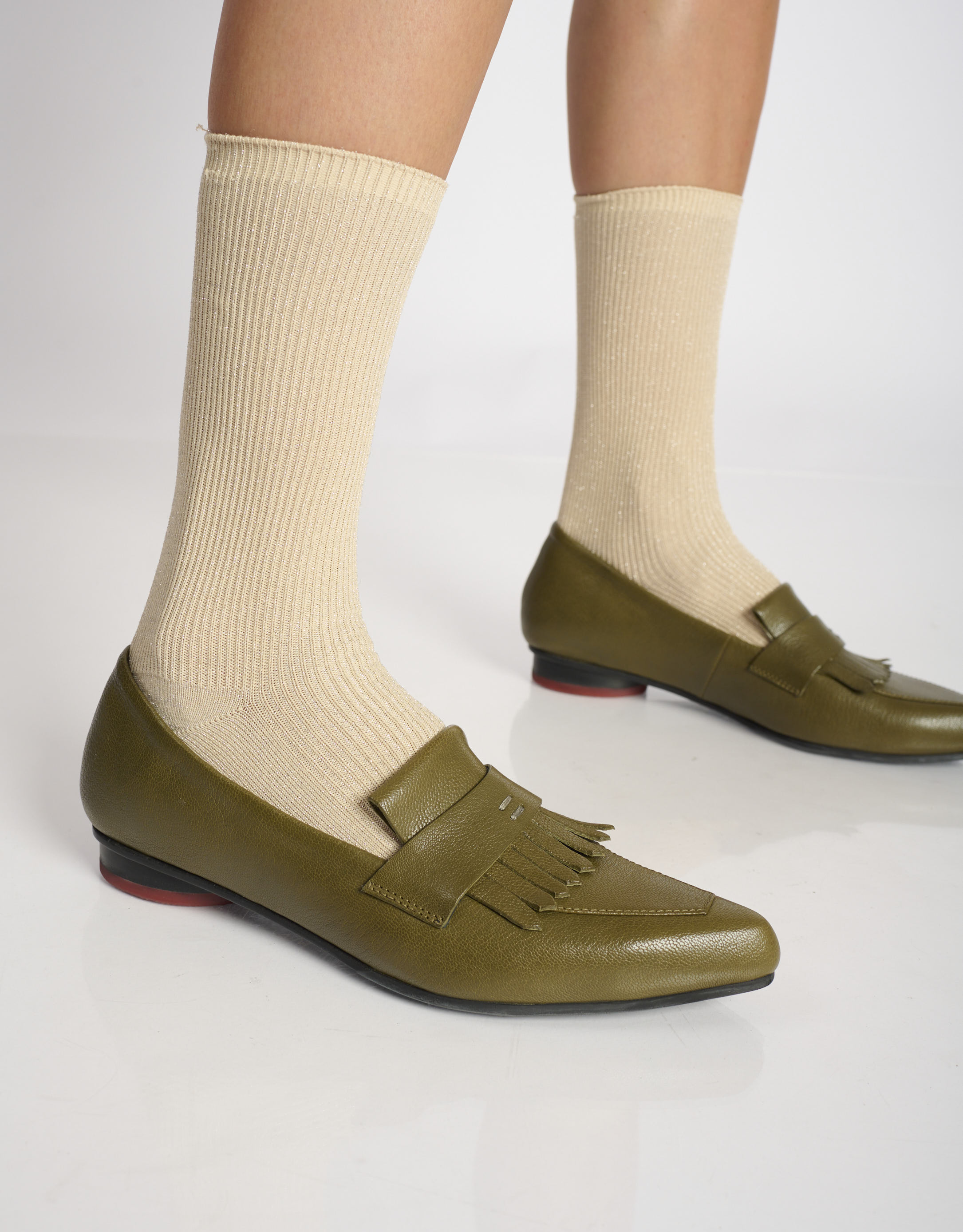 נעלי נשים - Yuko Imanishi - נעלי סירה שטוחות COTONA - זית3