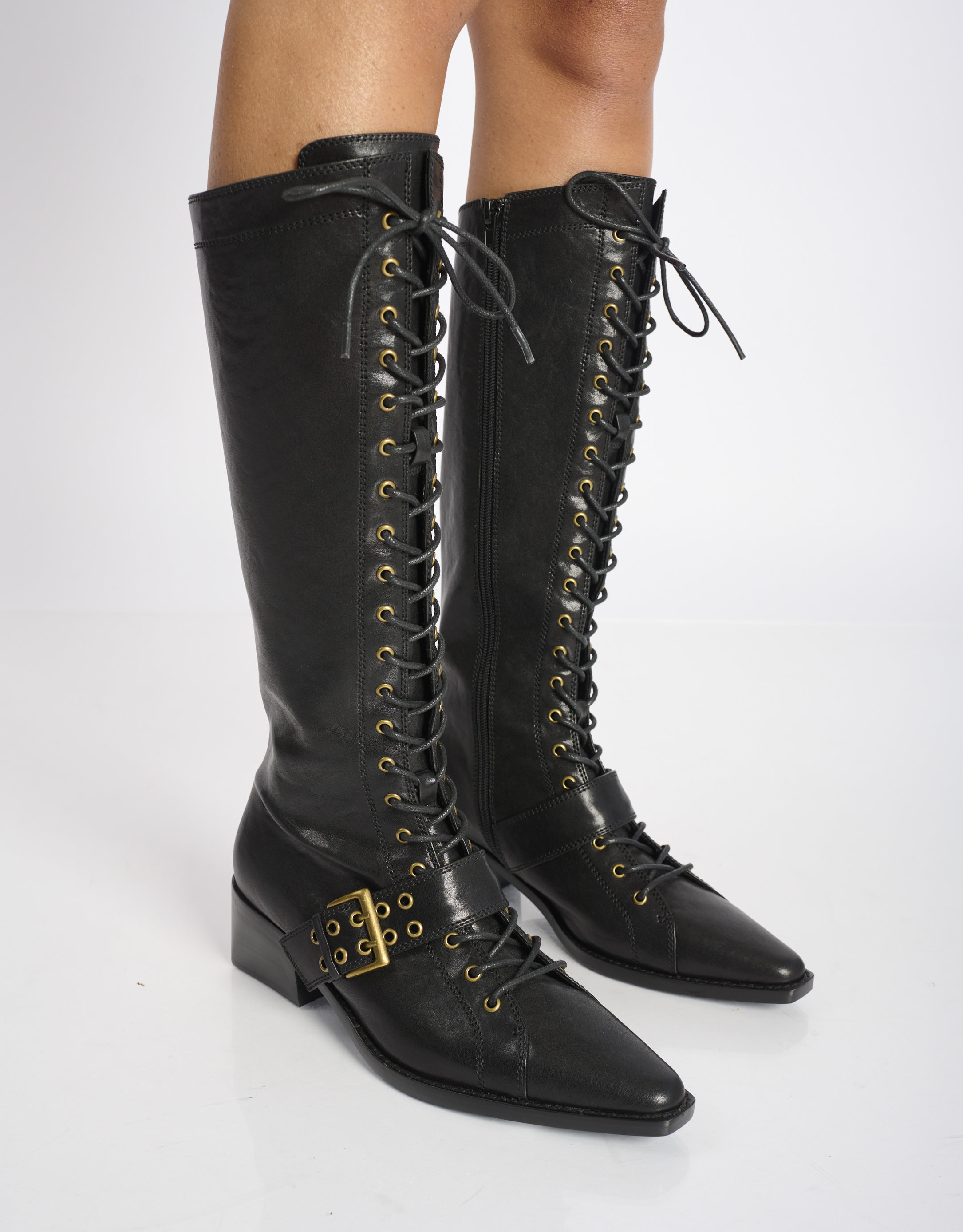 נעלי נשים - Jeffrey Campbell - מגפיים עם שרוכים BIOME - שחור2