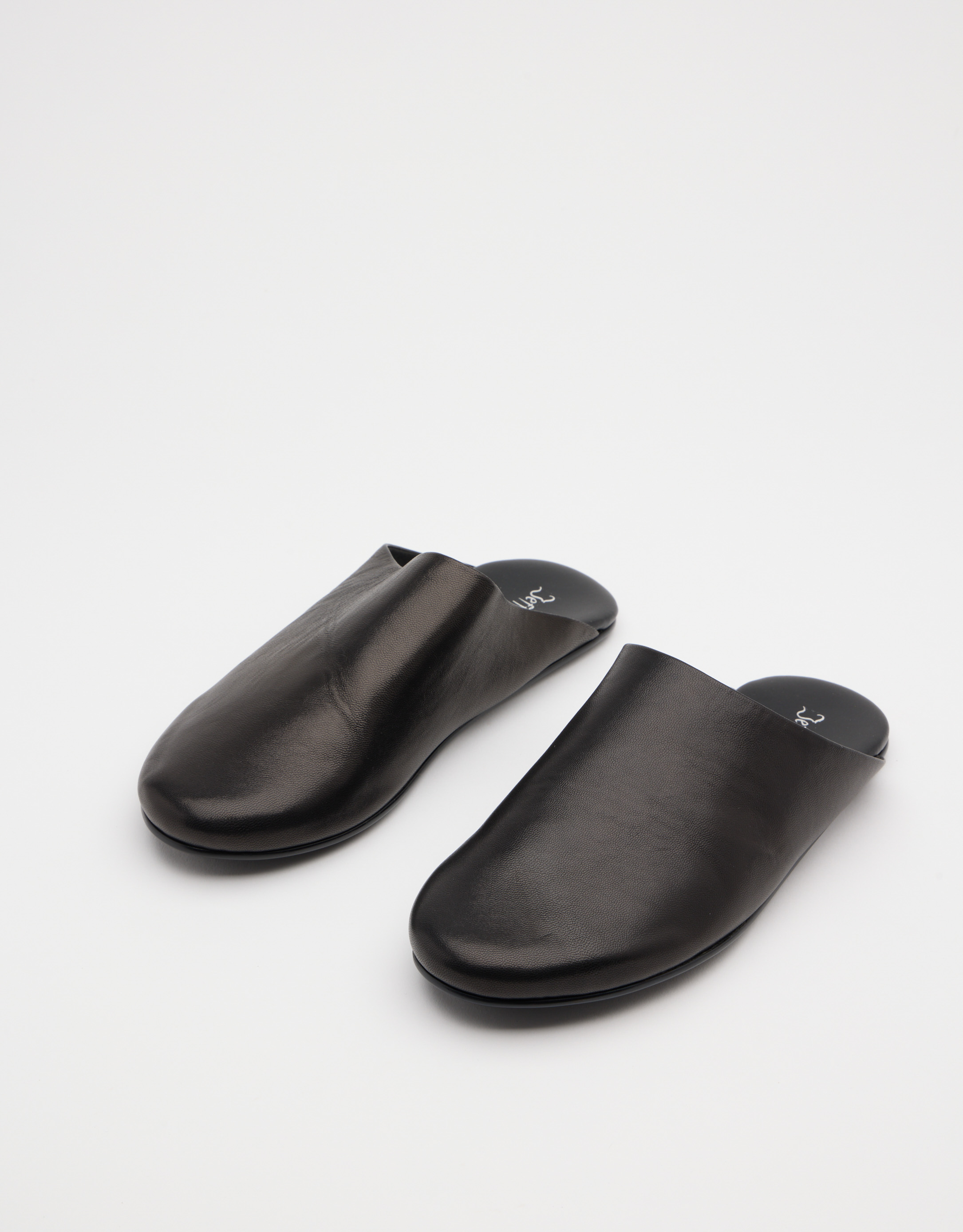 נעלי נשים - Jeffrey Campbell - כפכפי עור שטוחים GUNTER - שחור3