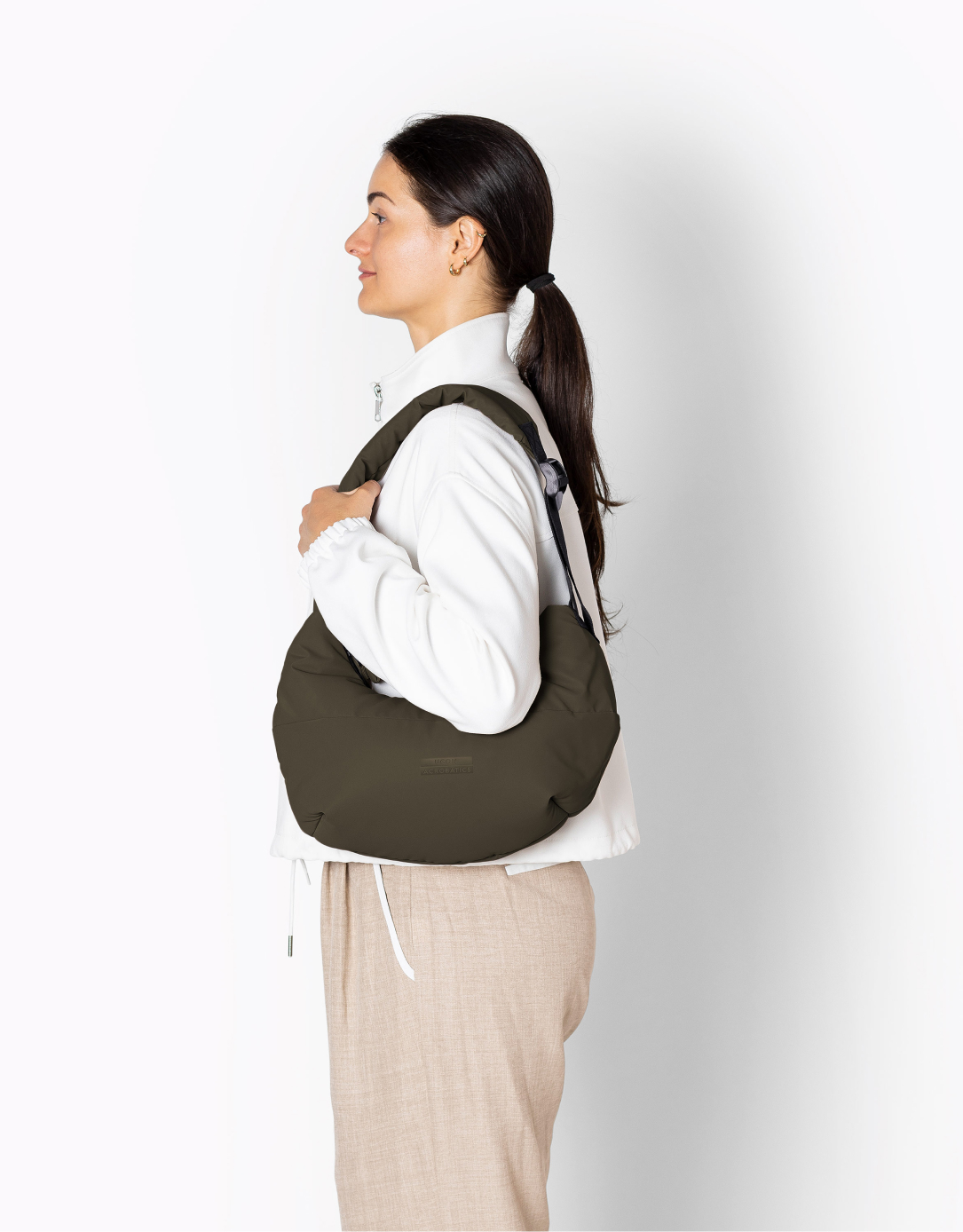 נעלי נשים - Ucon Acrobatics - תיק צד קטן SHOTA - חאקי3