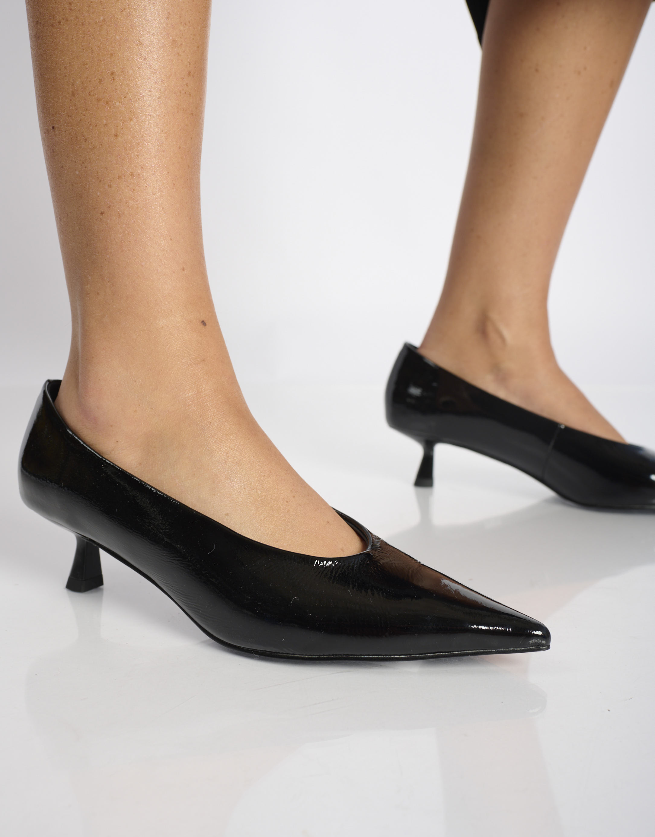 נעלי נשים - Bibi lou - נעלי סירה TIARE - שחור1