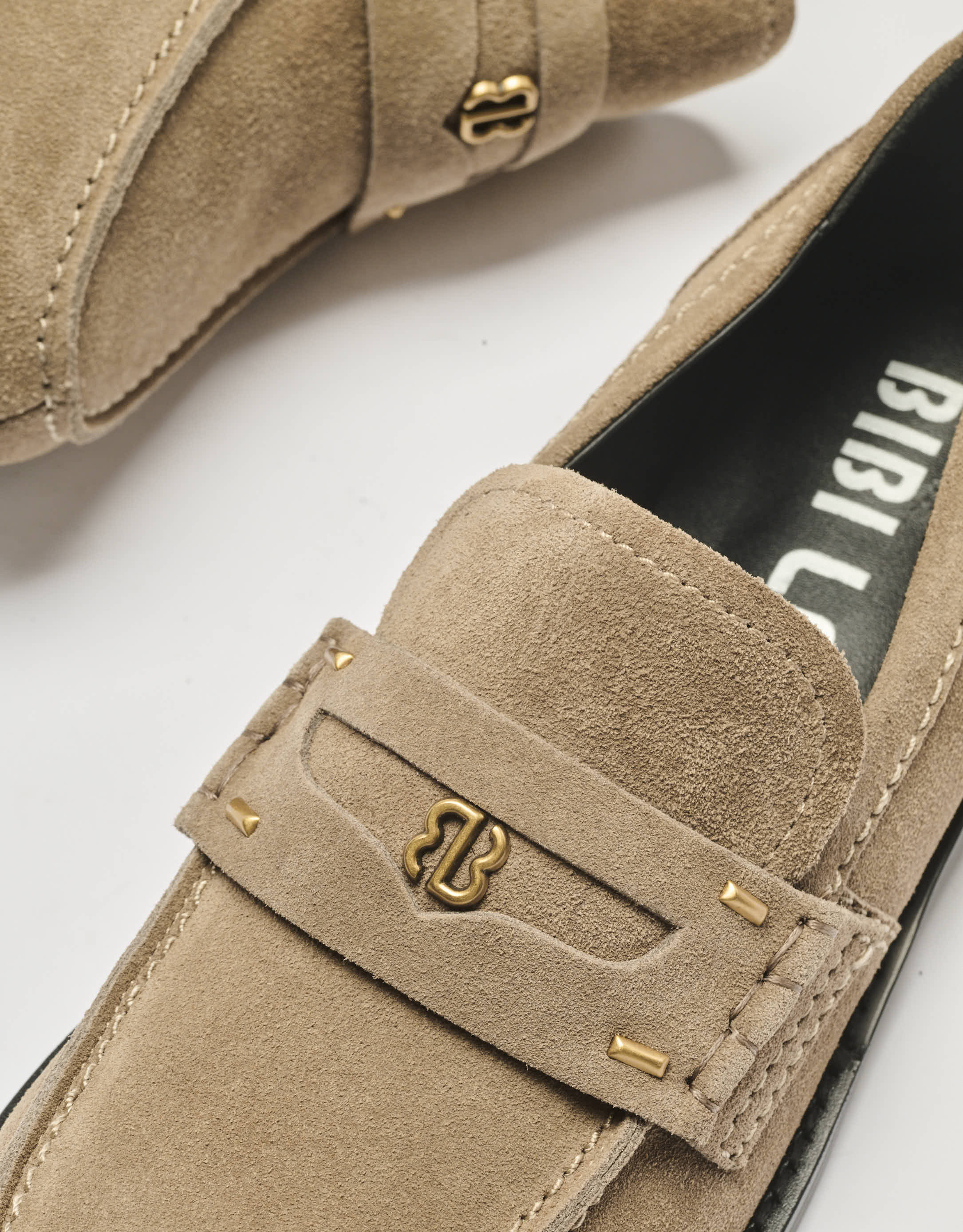 נעלי נשים - Bibi lou - נעלי מוקסין זמש DALIA - בז'1