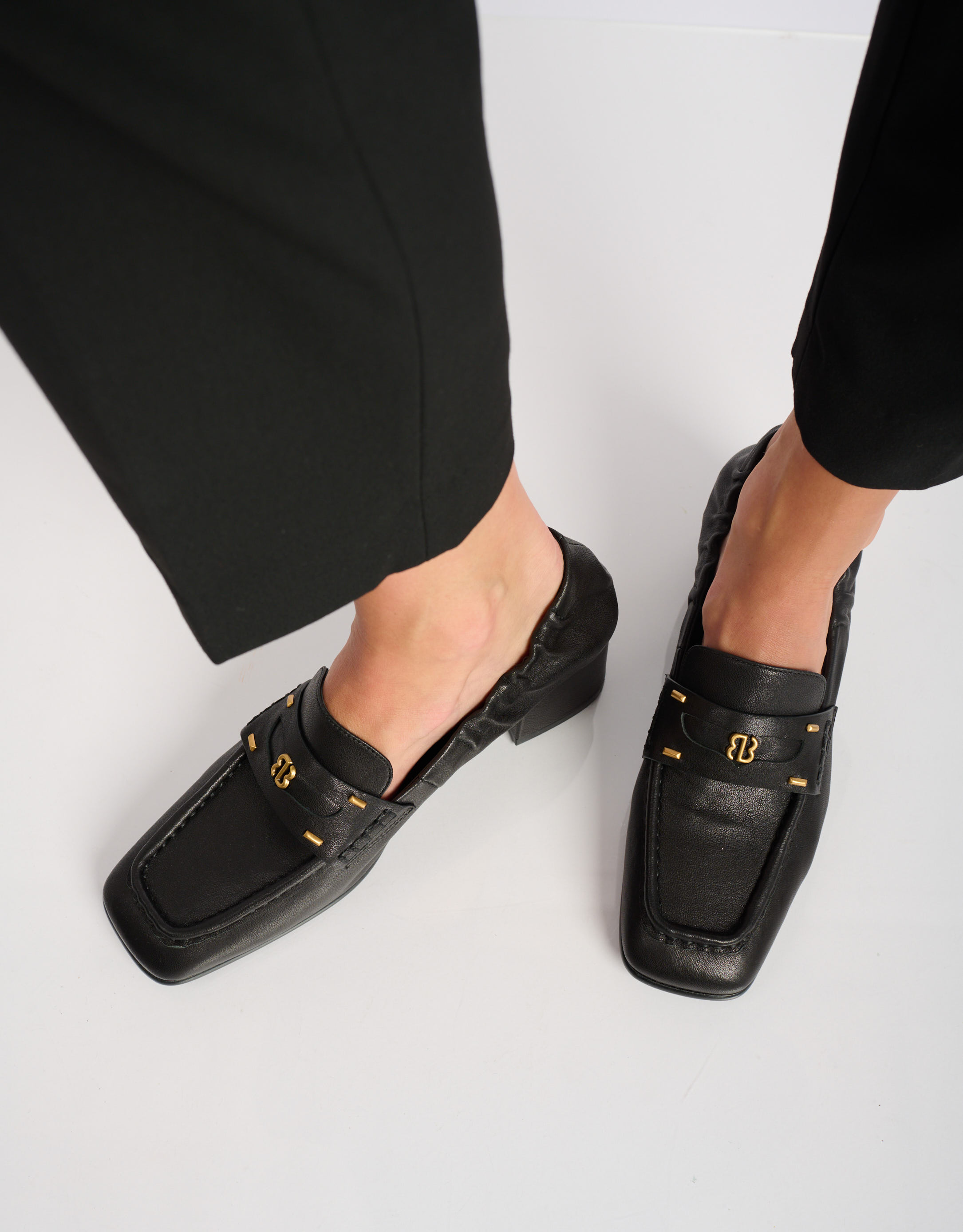 נעלי נשים - Bibi lou - נעלי מוקסין עם עקב DALIA - שחור1