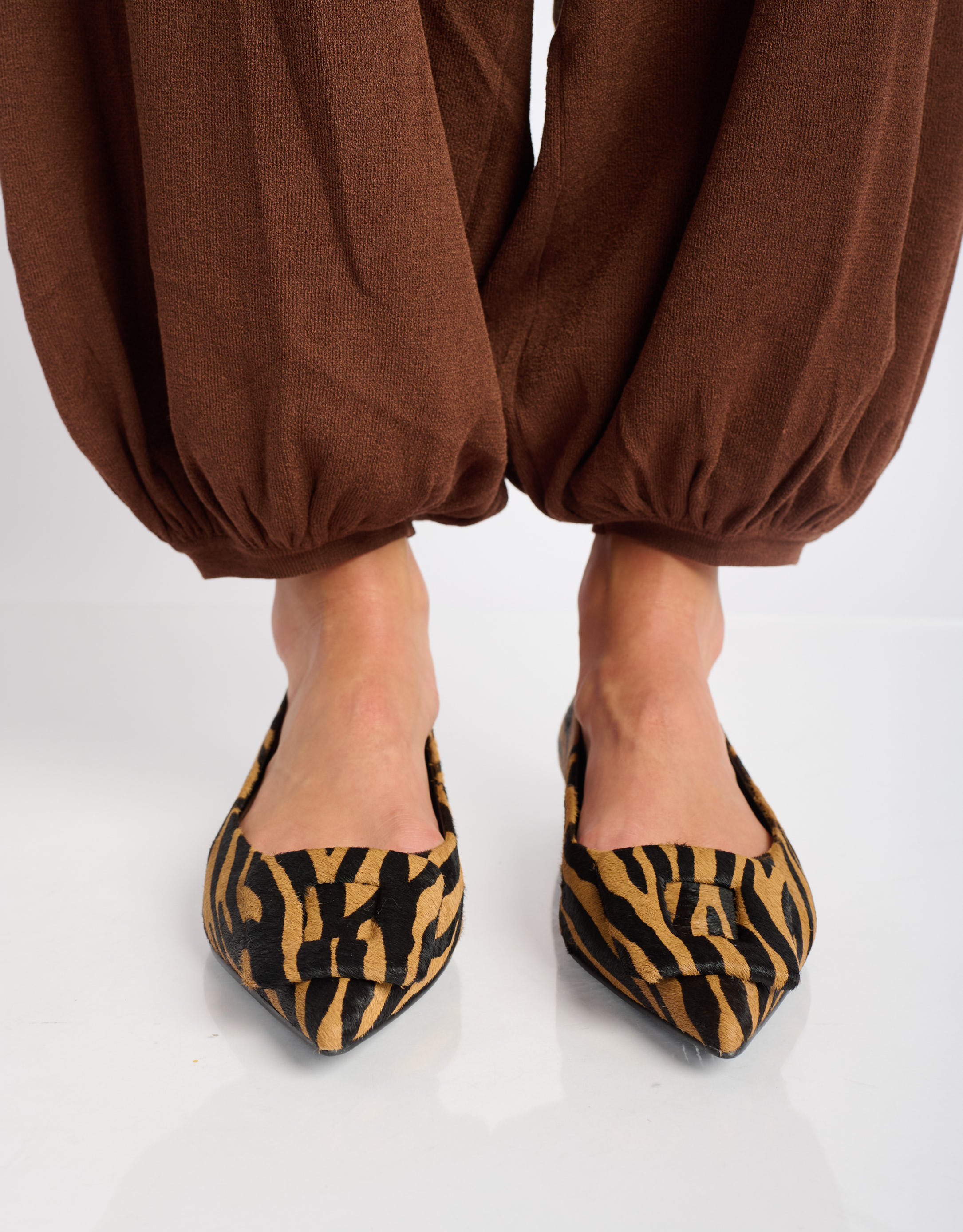 נעלי נשים - Bibi lou - נעלי סירה עם הדפס BONNIE - זברה1