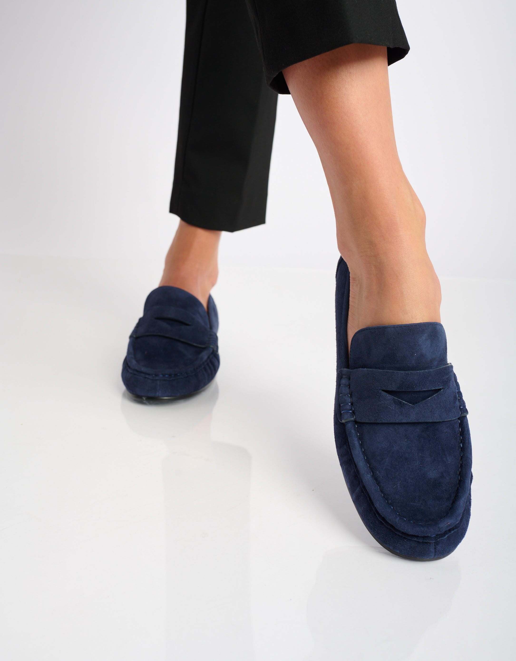 נעלי נשים - Bibi lou - נעלי מוקסין זמש LYRA - כחול1