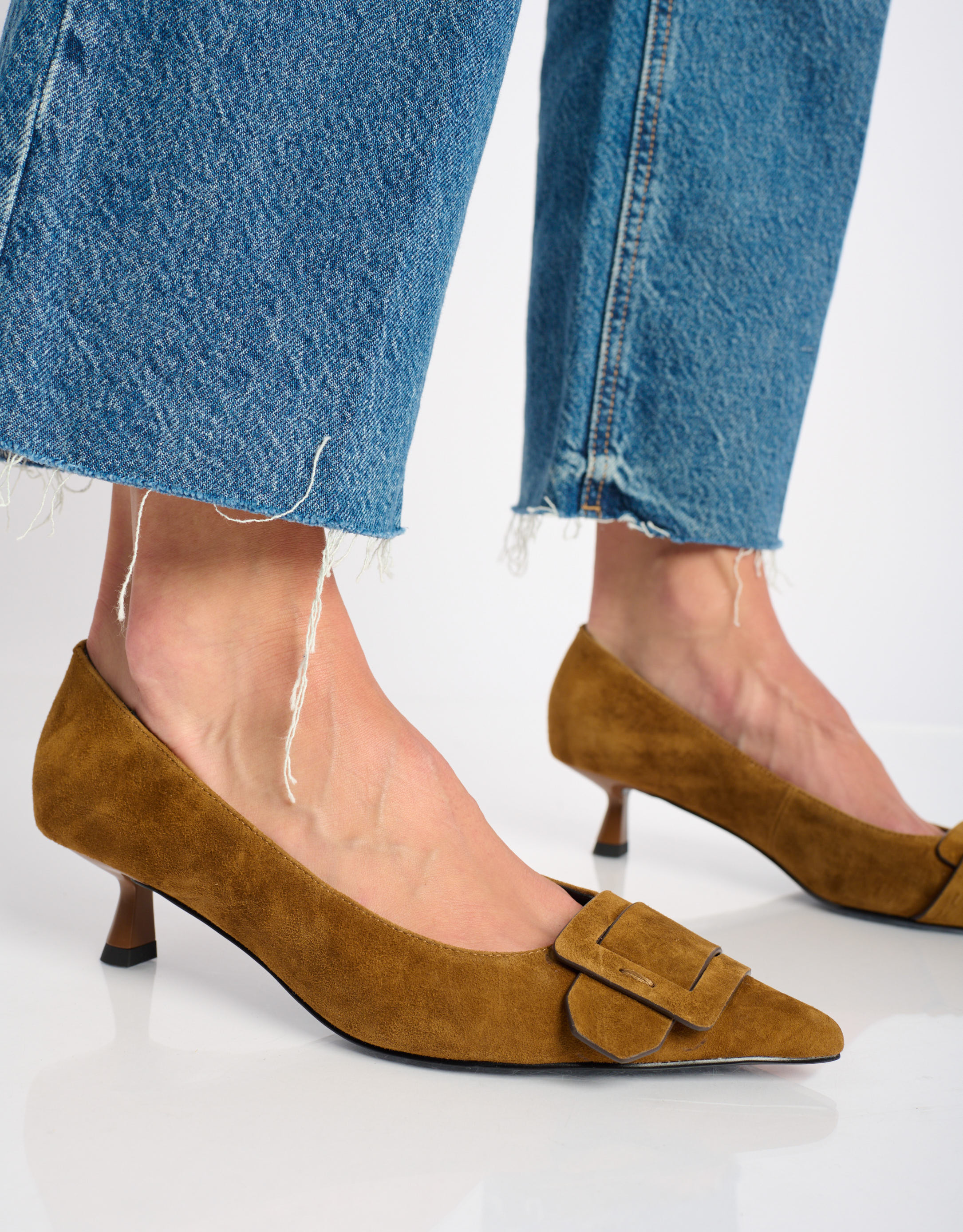 נעלי נשים - Bibi lou - נעלי סירה עם עקב ALTAR - קאמל3