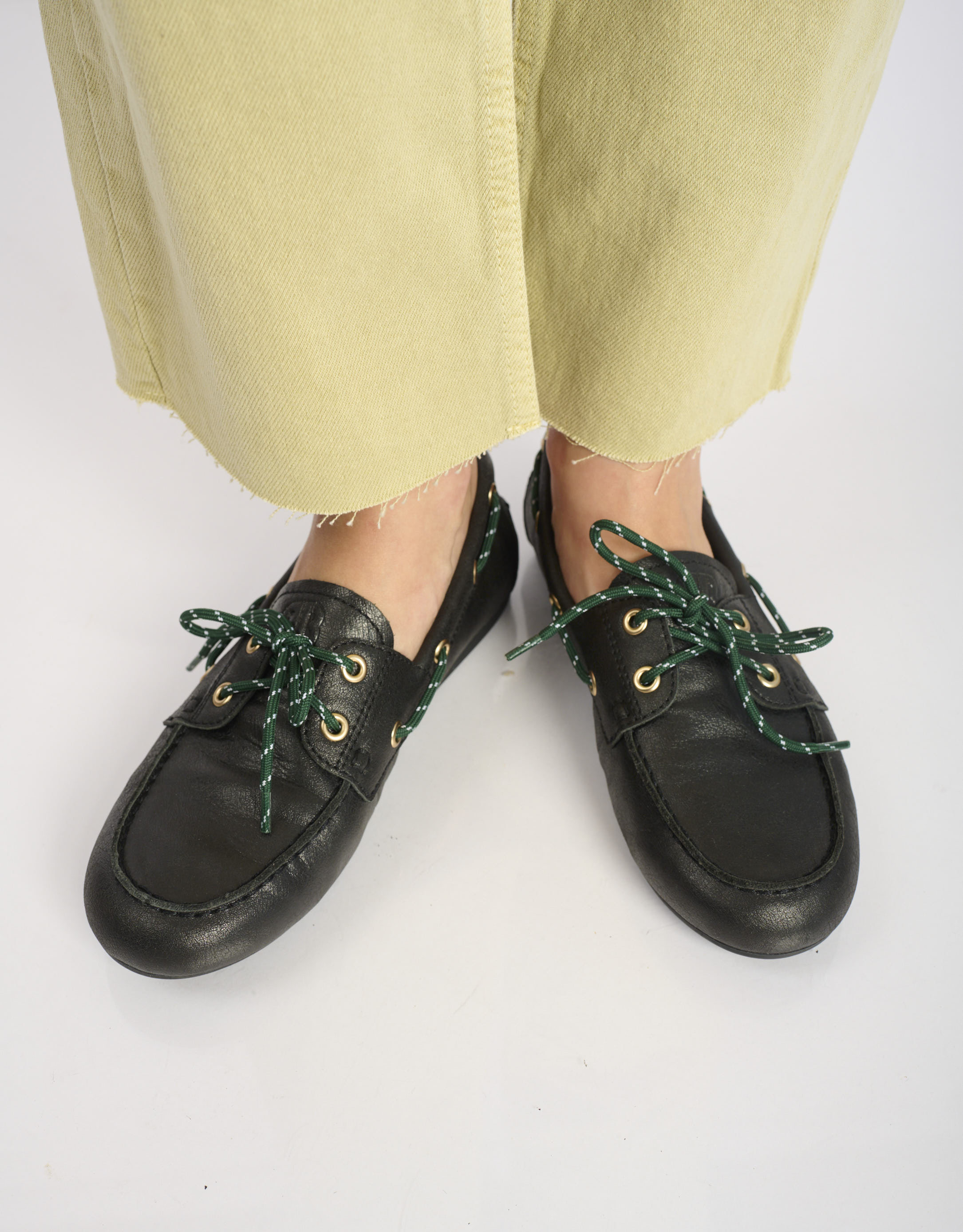 נעלי נשים - Bibi lou - נעלי מוקסין TANA - שחור4