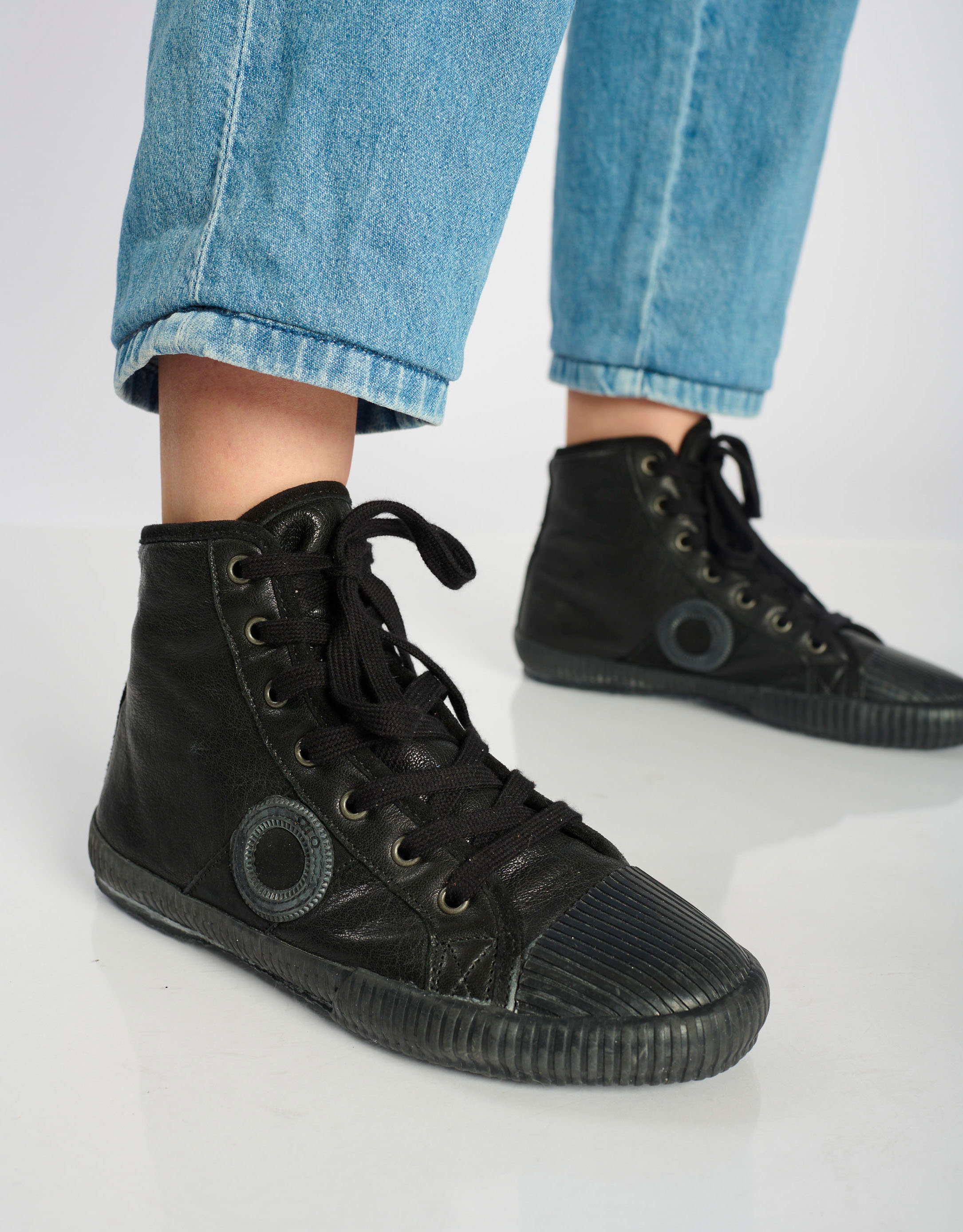 נעלי נשים - Aro - סניקרס גבוהות CHARLIE - שחור1