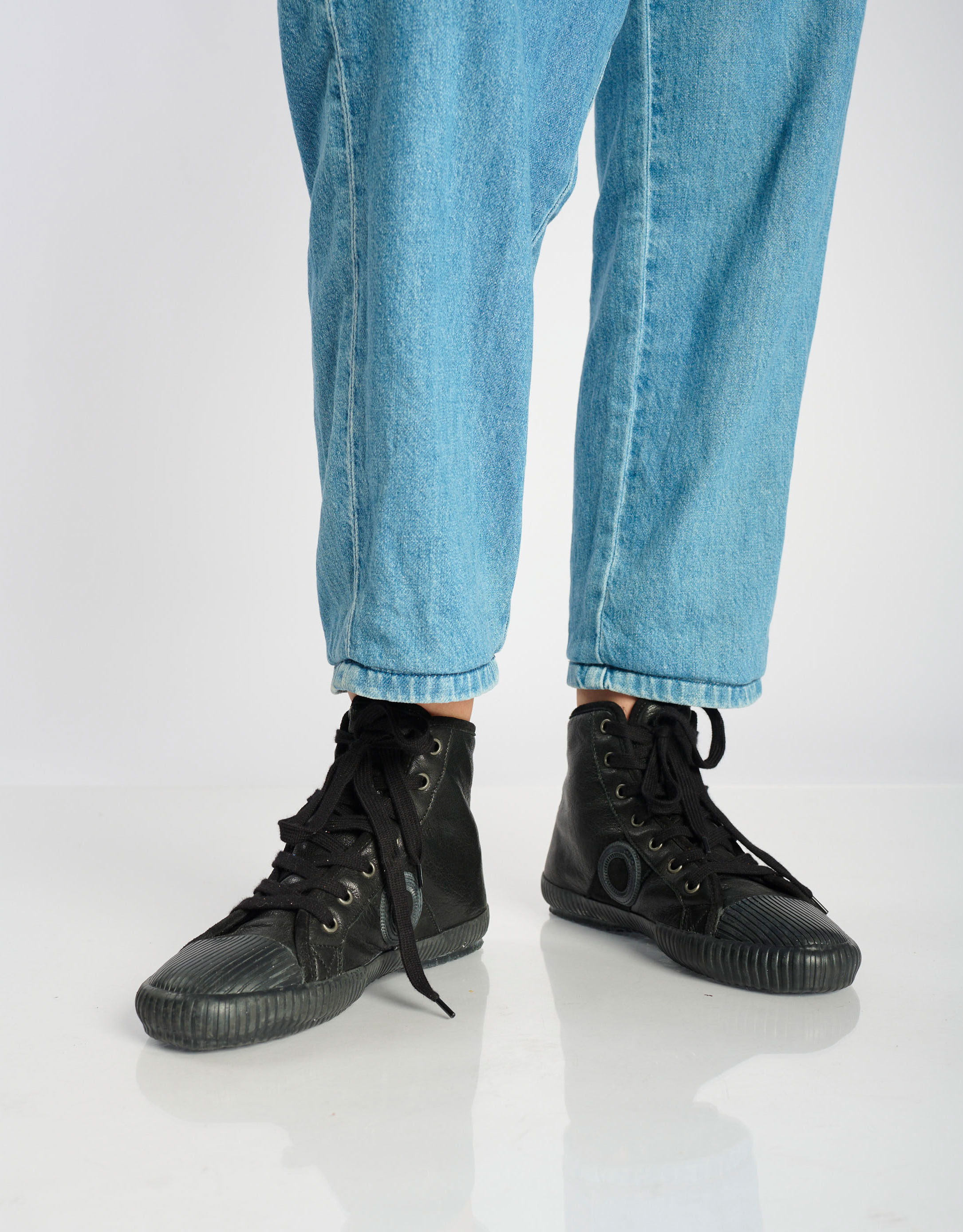 נעלי נשים - Aro - סניקרס גבוהות CHARLIE - שחור3