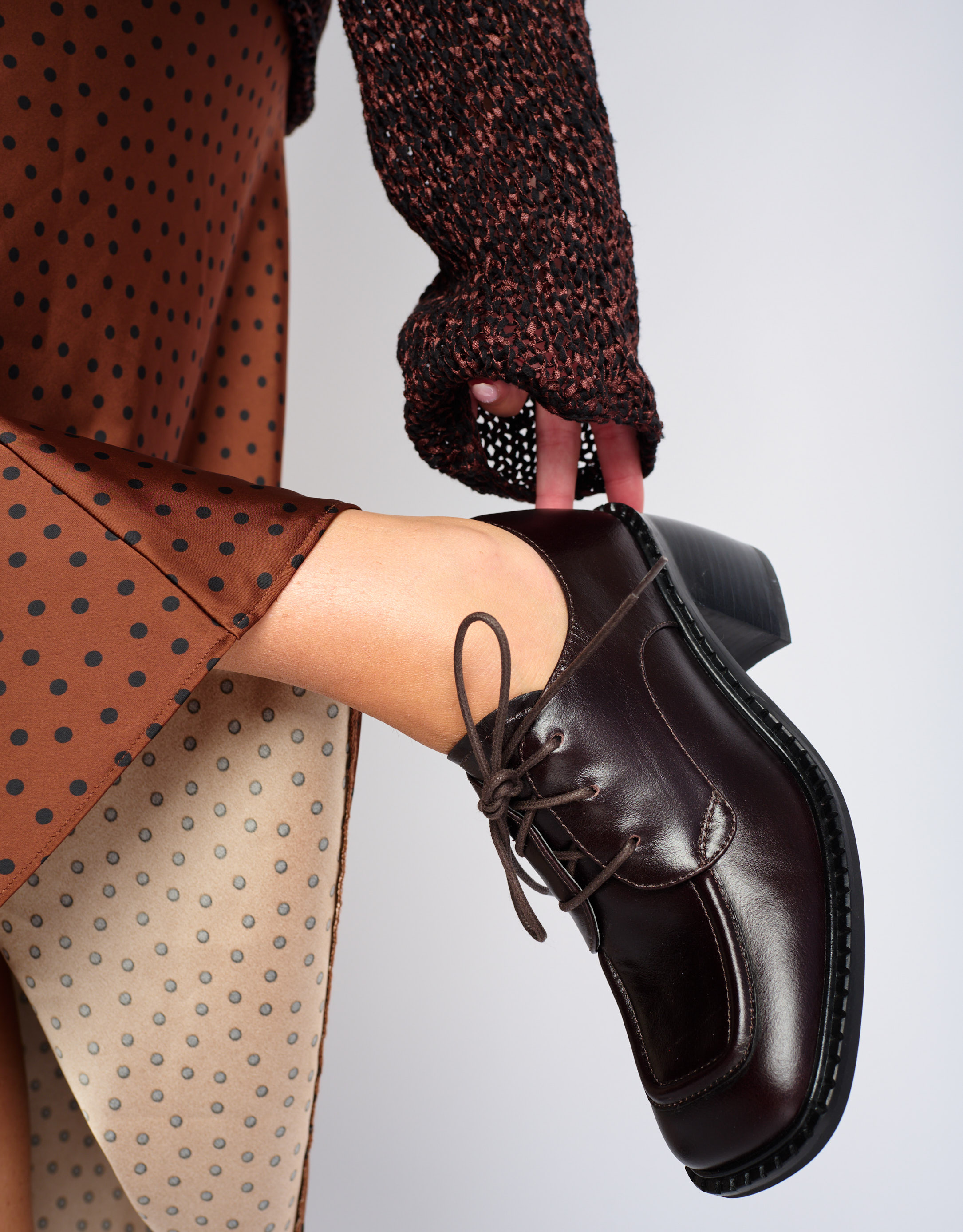 נעלי נשים - Jeffrey Campbell - נעלי עור עם עקב DEMITRI - חום כהה1