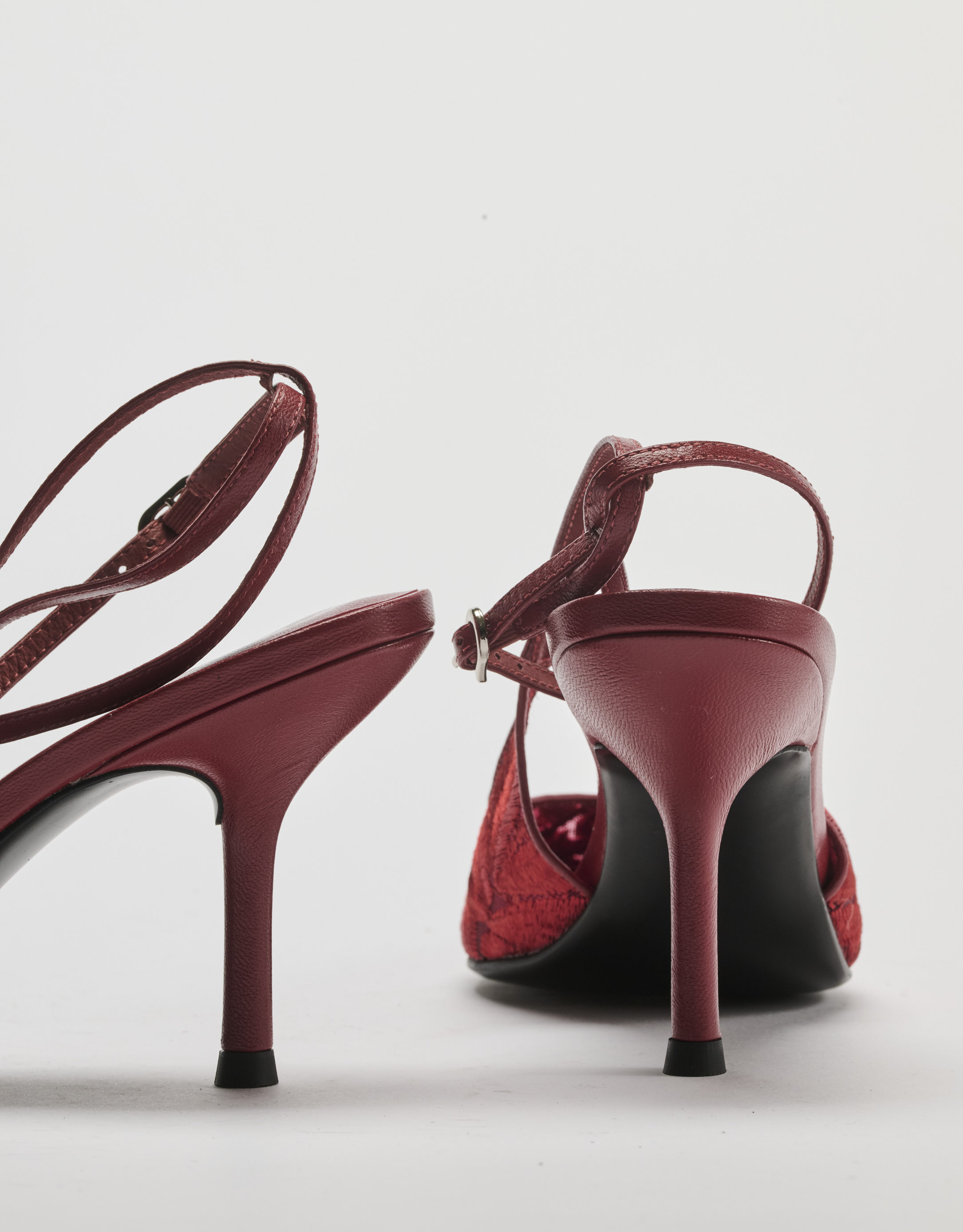 נעלי נשים - Jeffrey Campbell - נעלי סירה תחרה EXEC-L - חמרה3