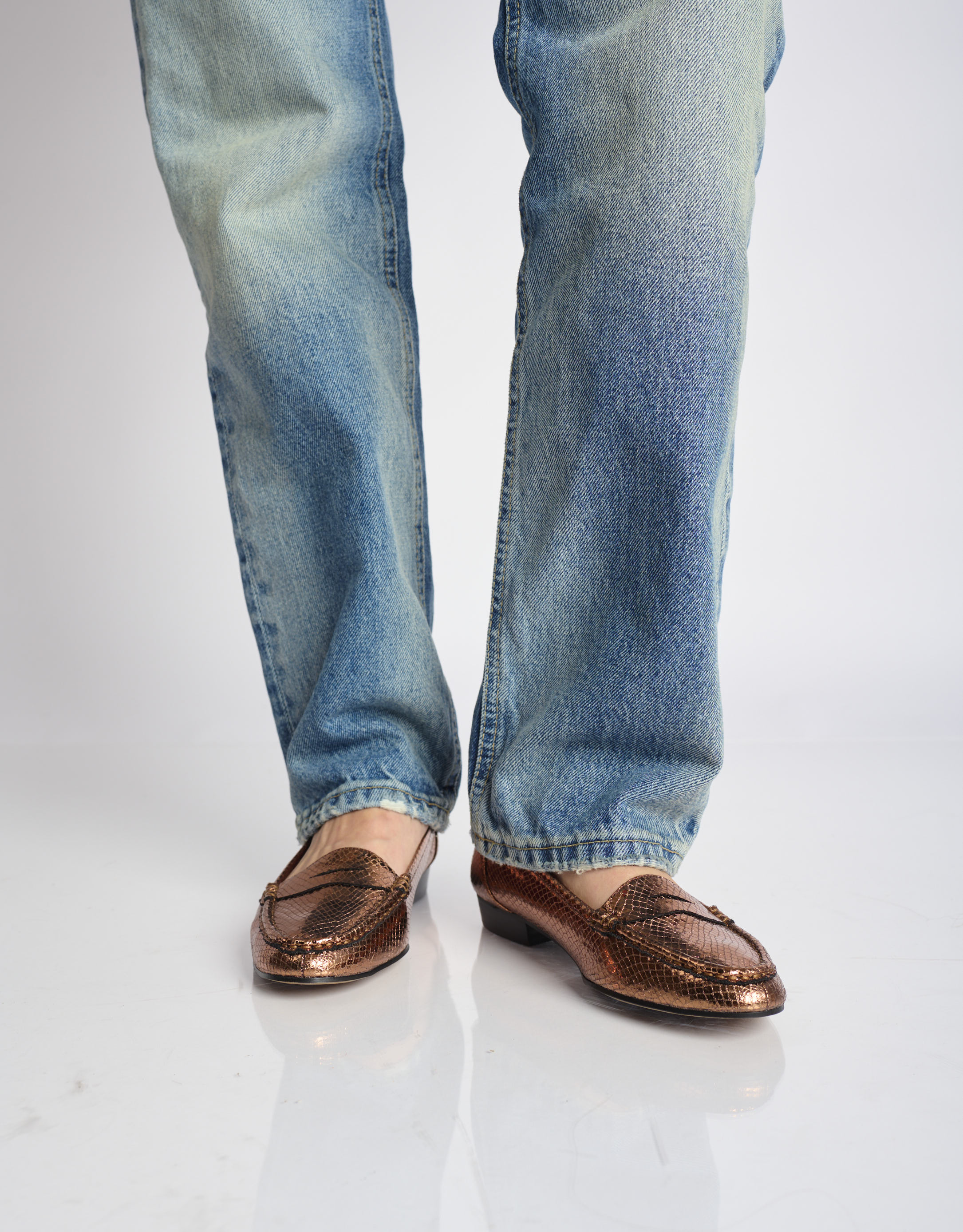 נעלי נשים - Jeffrey Campbell - מוקסינים OLD SOUL SNAKE - ברונזה1