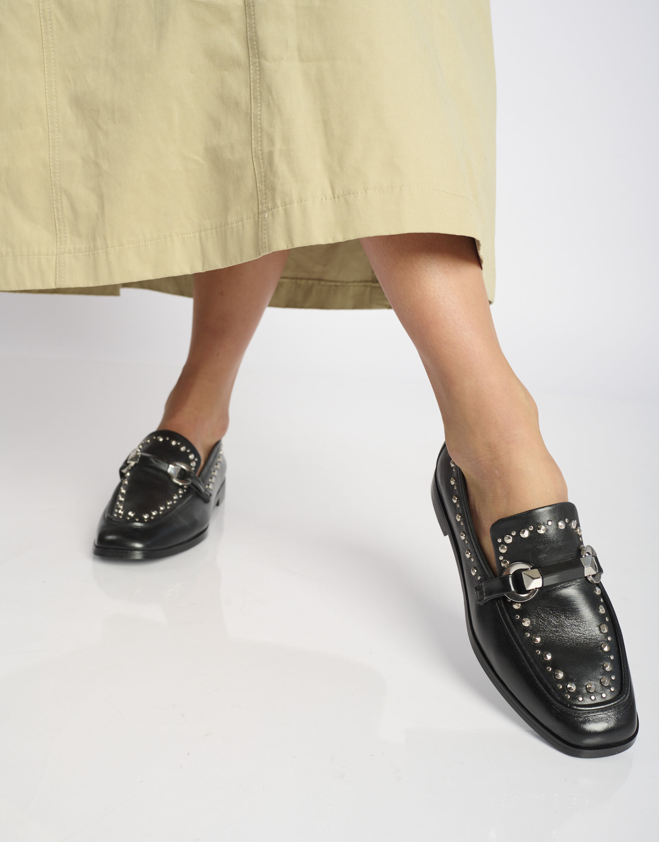 נעלי נשים - Mjus - מוקסינים VOLTERRA  ניטים - שחור1