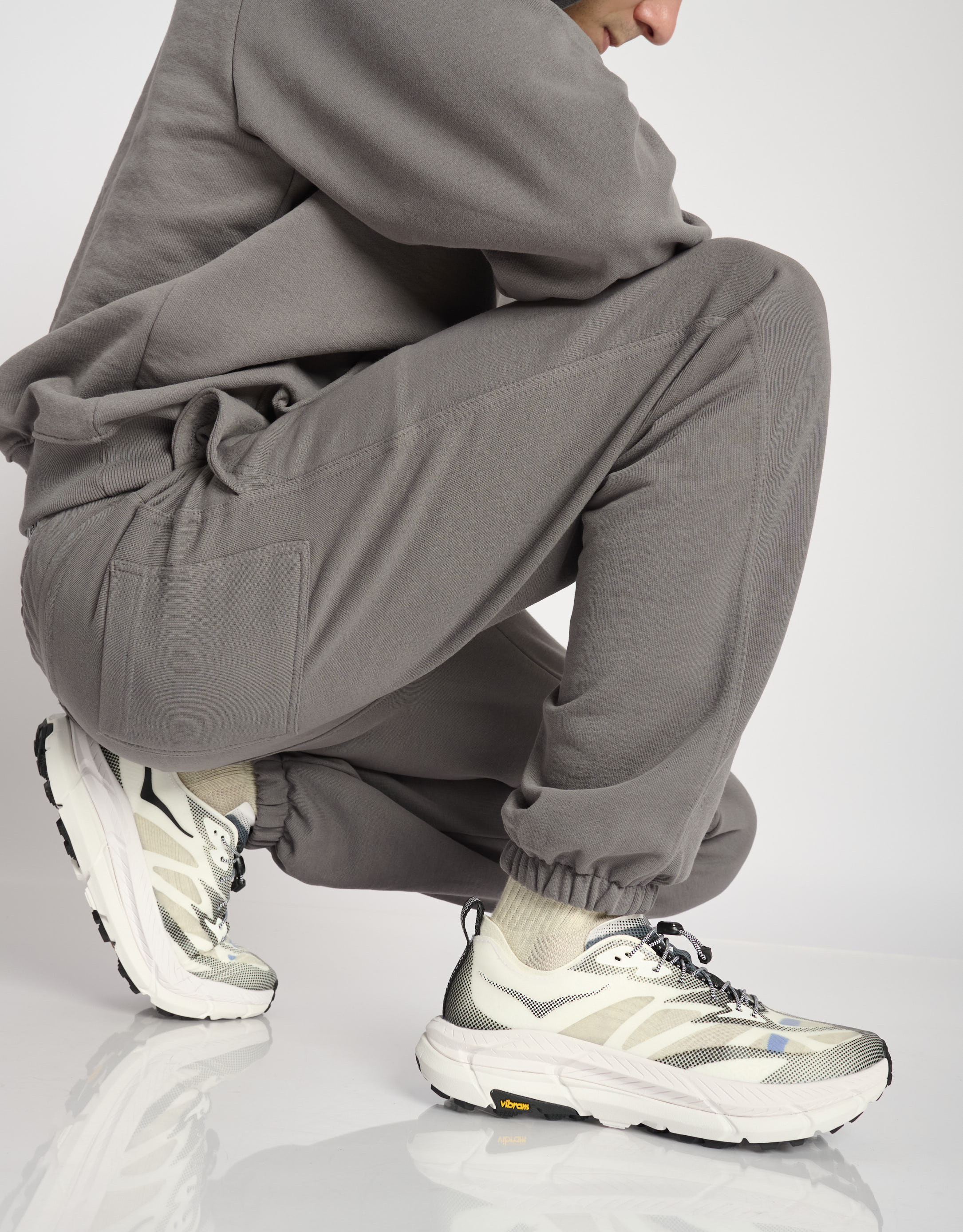 נעלי גברים - Hoka - סניקרס MAFATE SPEED4 LITE - לבן   שחור1