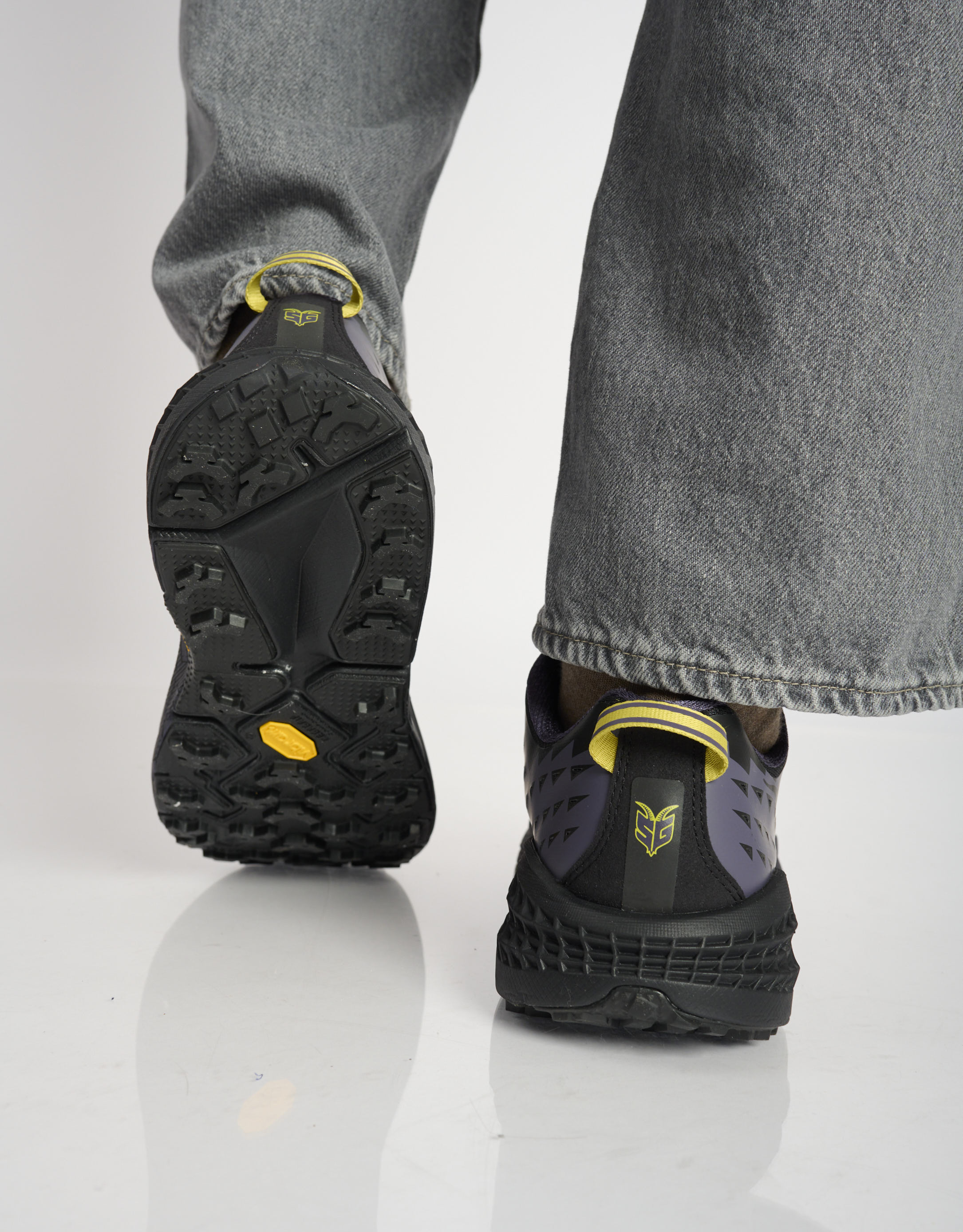 נעלי גברים - Hoka - סניקרס 2 SPEEDGOAT - שחור1