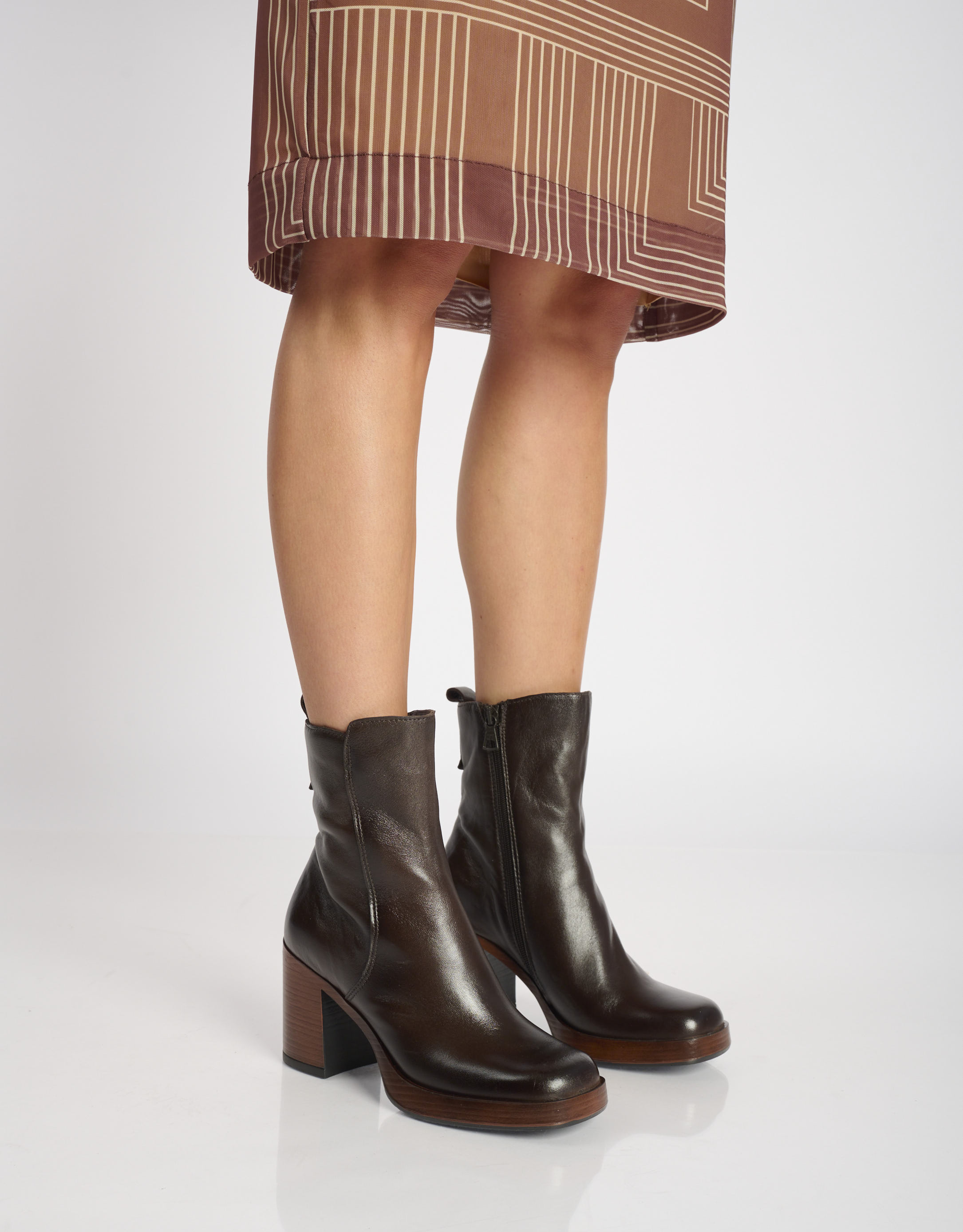 נעלי נשים - Mjus - מגפונים עם עקב MICAELA - חום1