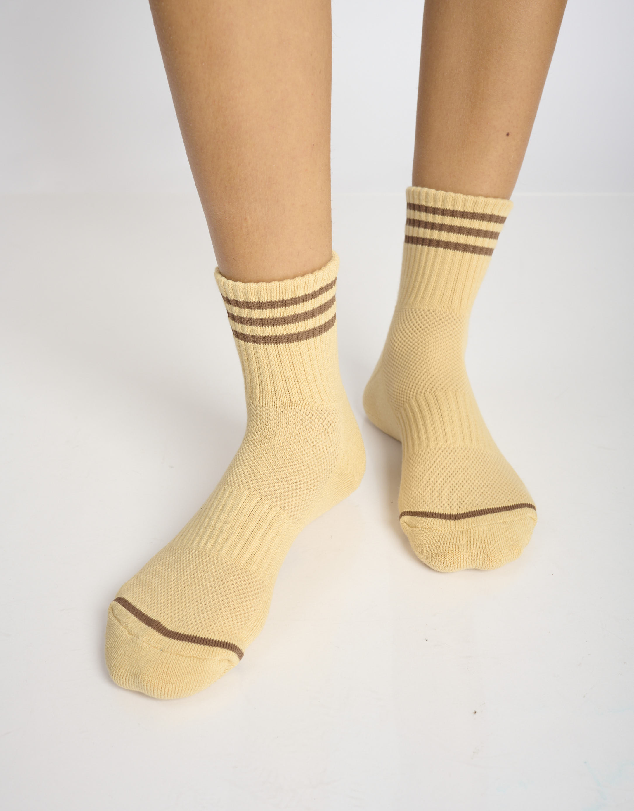 נעלי נשים - Le Bon Shoppe - גרביים GIRLFRIEND - חול4