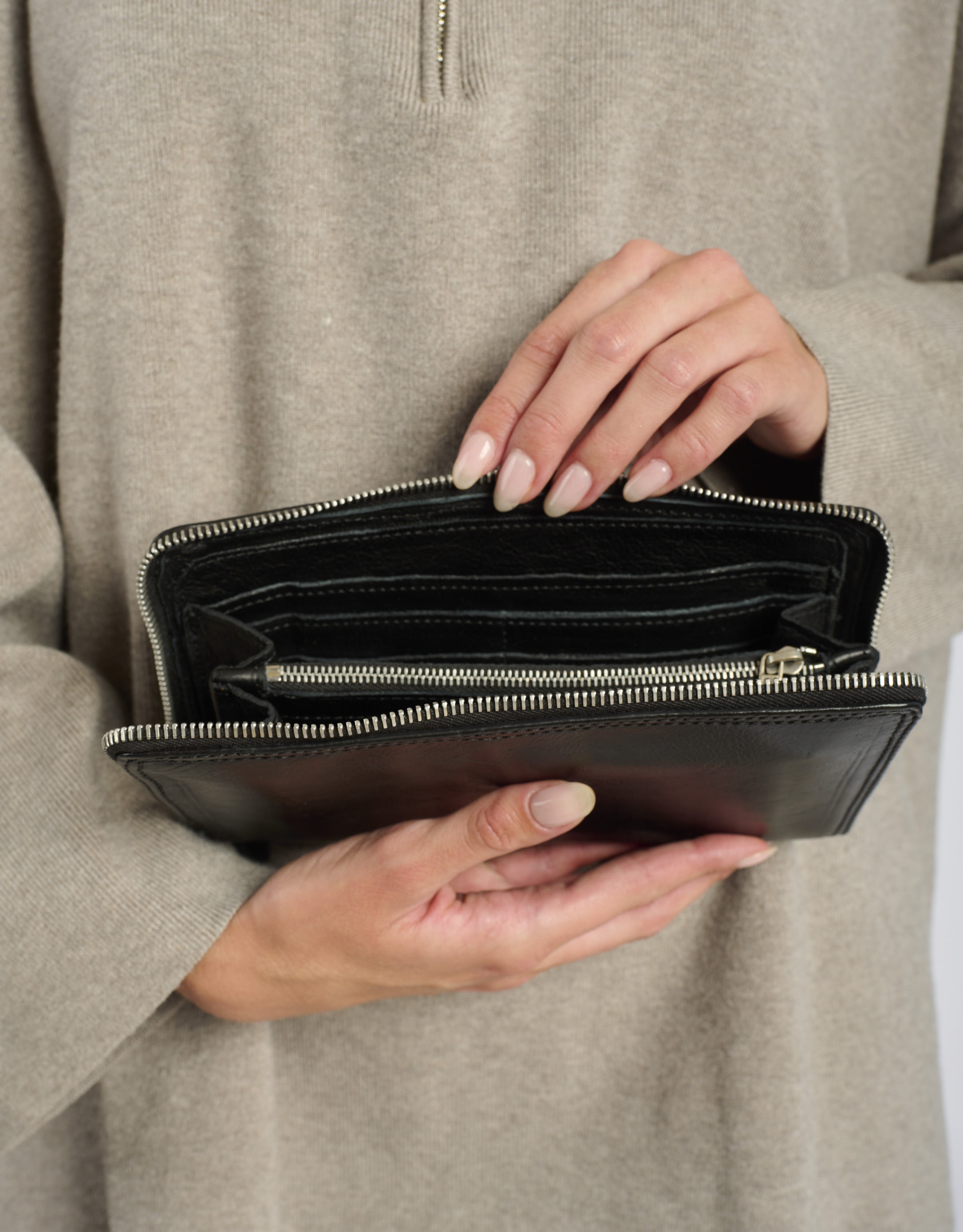 נעלי גברים - A.S. 98 - ארנק עור מלבני גדול - שחור1