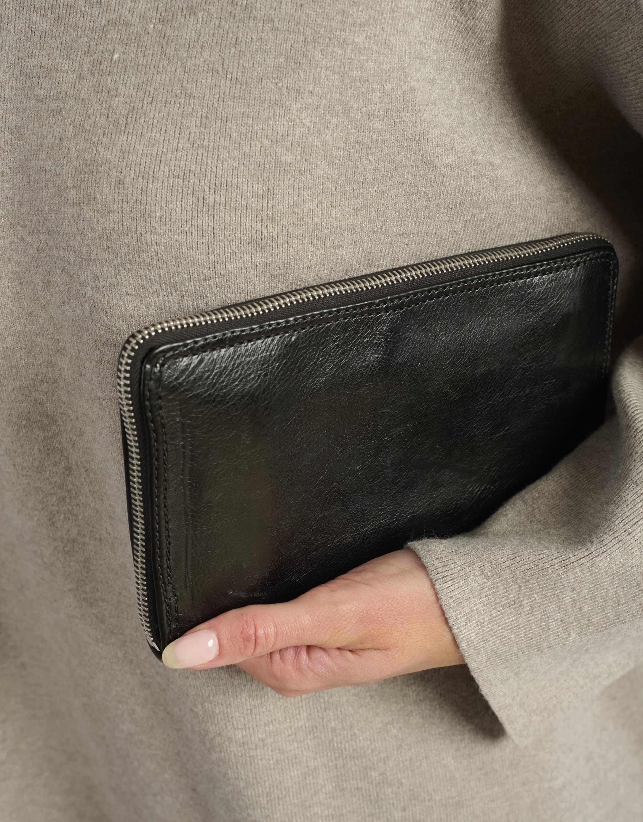 נעלי גברים - A.S. 98 - ארנק עור מלבני גדול - שחור2