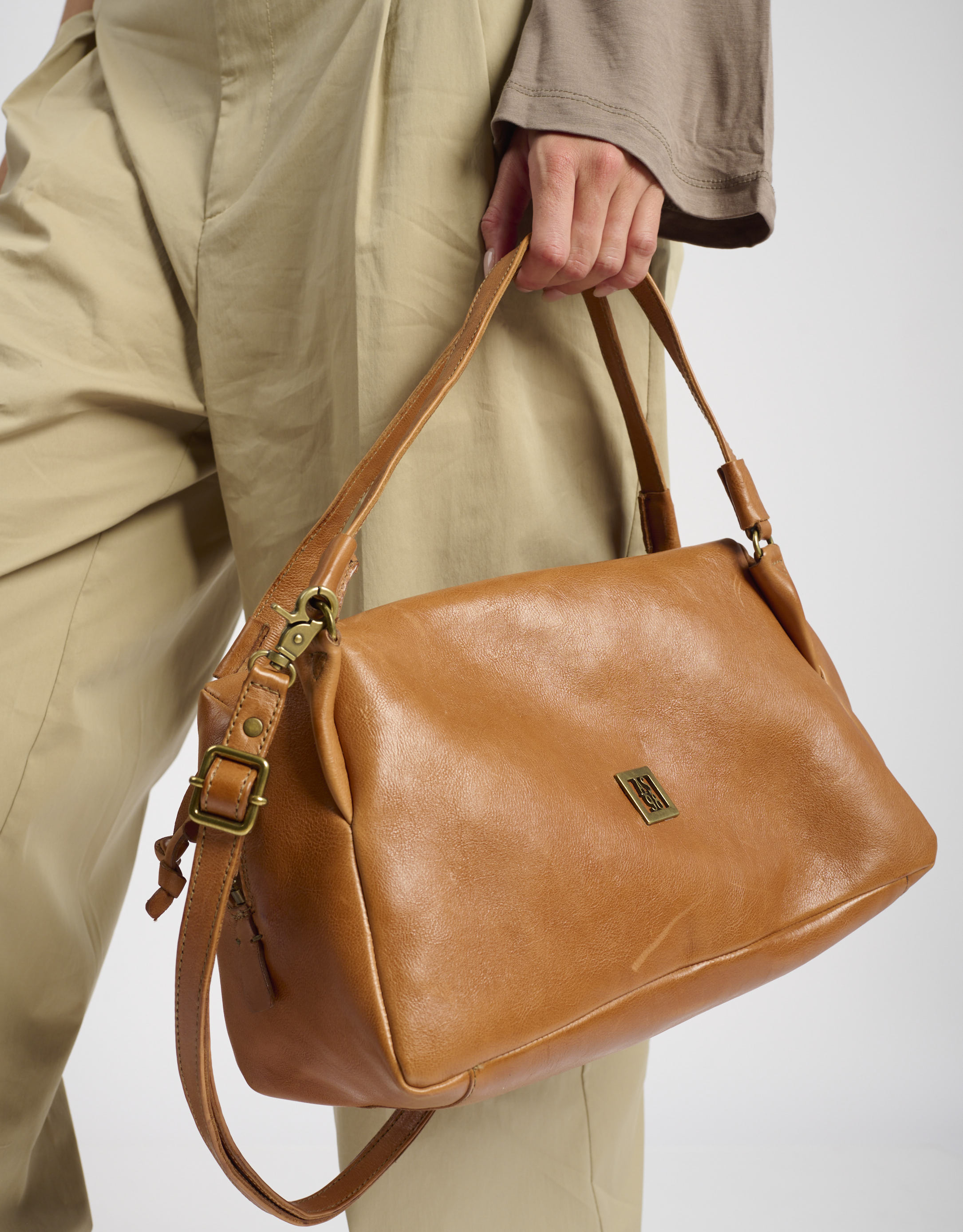 נעלי נשים - A.S. 98 - תיק צד BIANCA - קאמל3