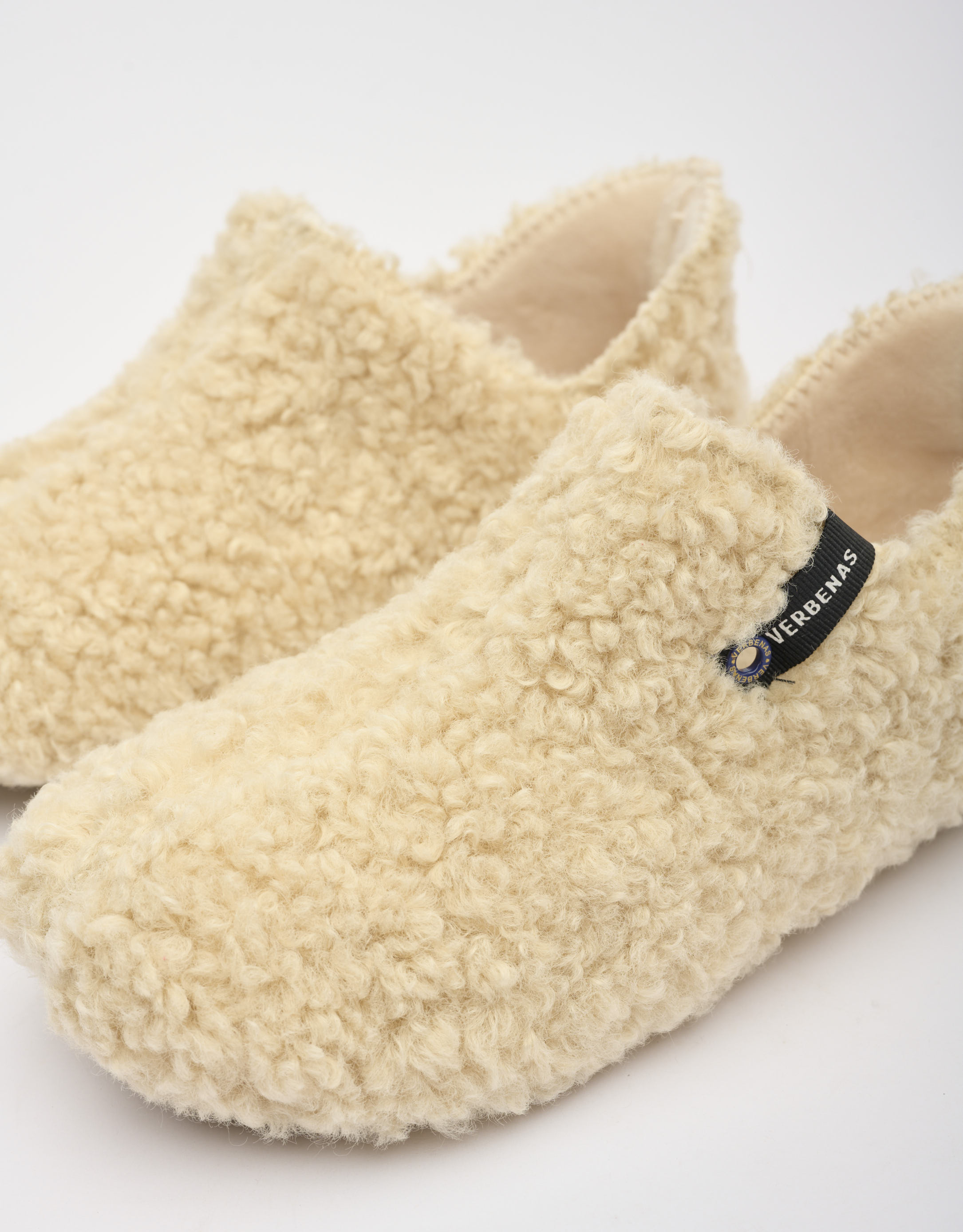 נעלי נשים - Verbenas - נעלי בית YOI CURLY - אופוויט2